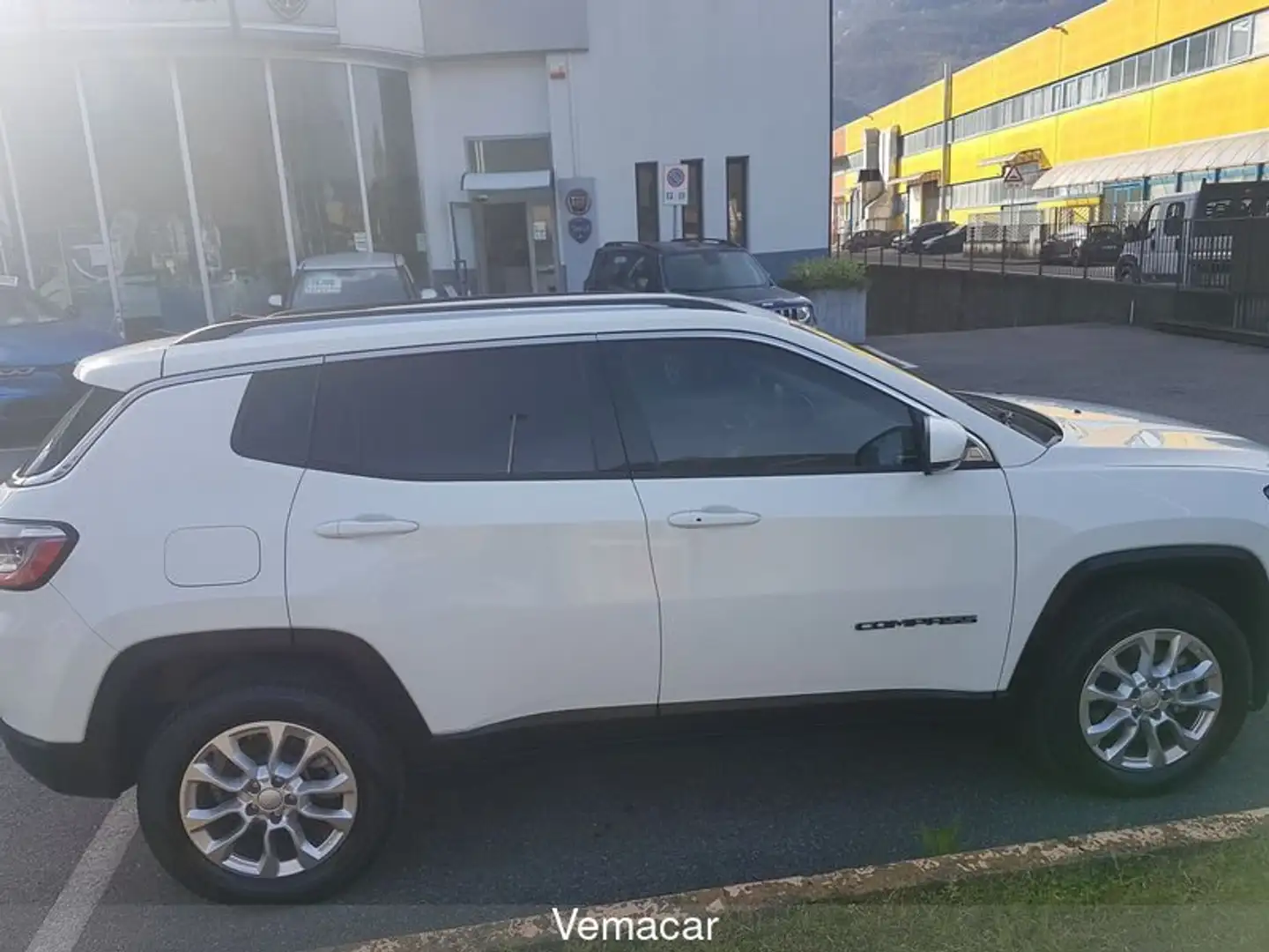 Jeep Compass 1.3 T4 190CV PHEV AT6 4xe Limited, Navi, Parking Bianco - 2