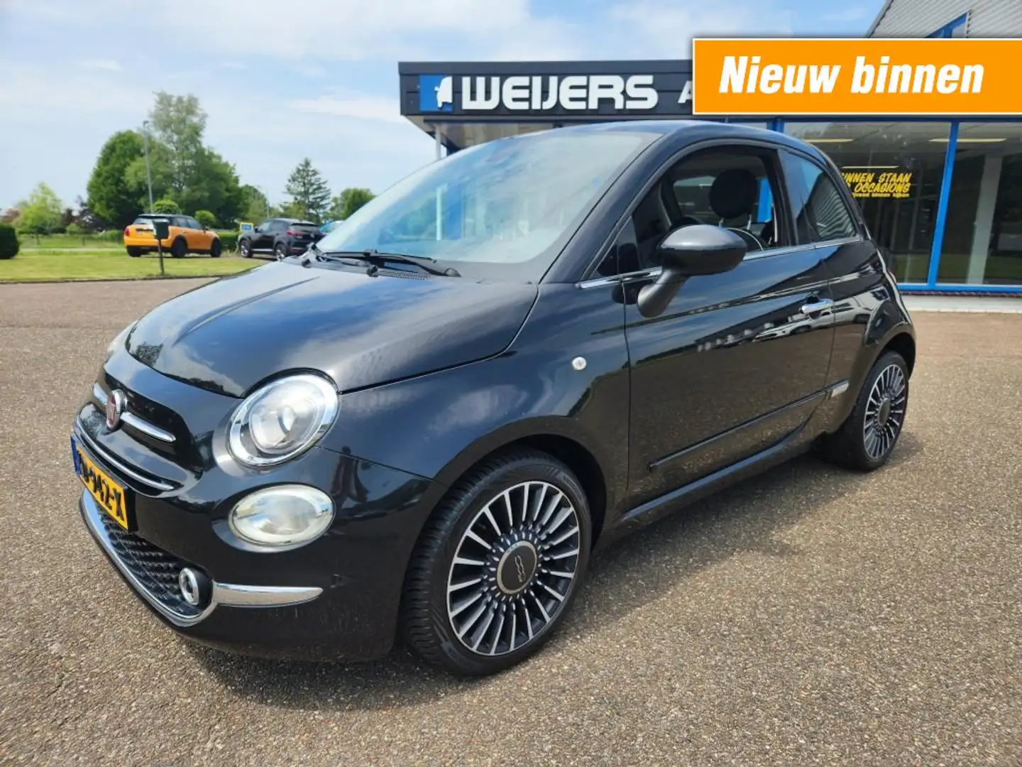 Fiat 500 0.9 Twinair Lounge, Panorama, Clima, Android/Apple Zwart - 1