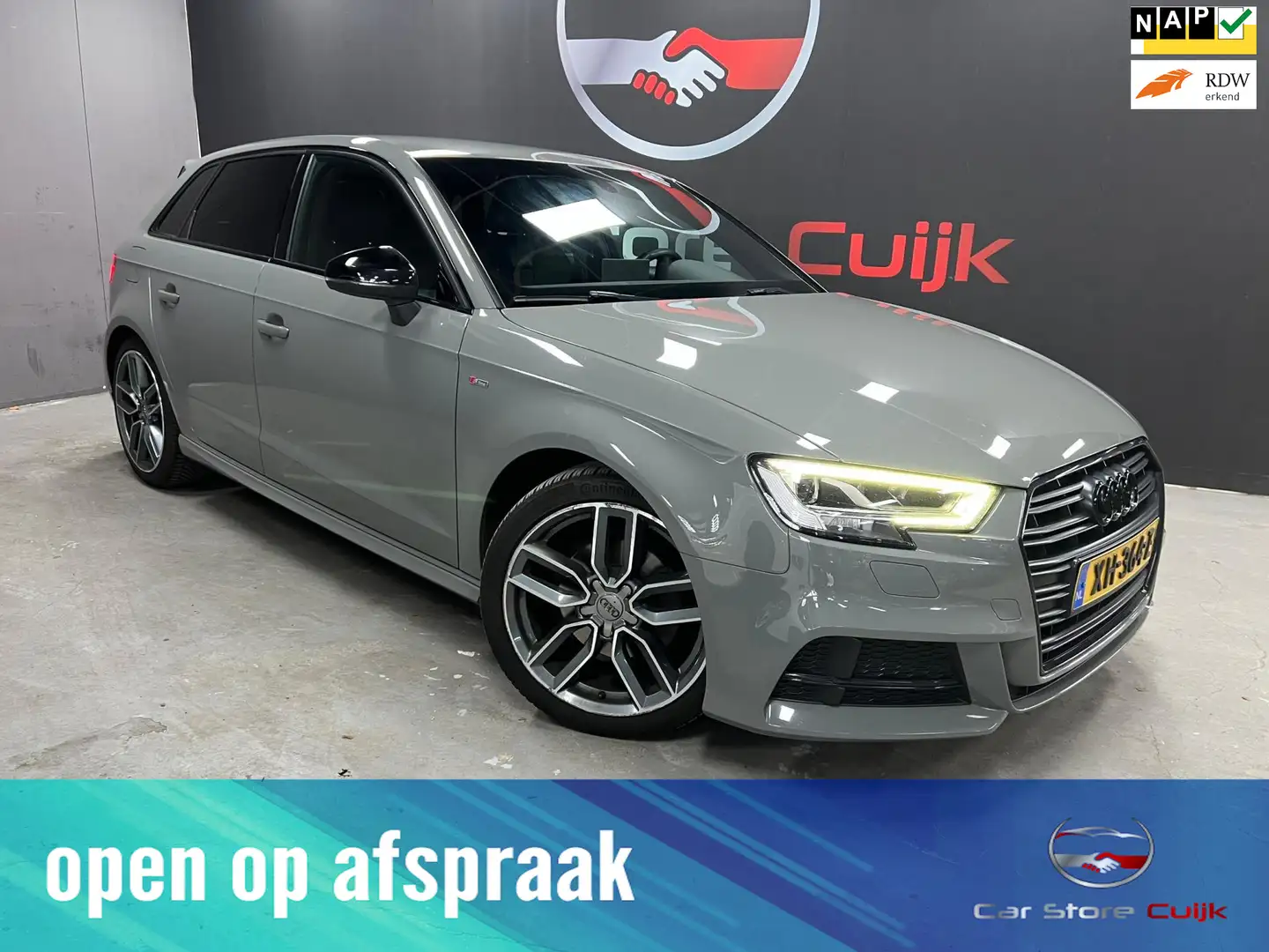 Audi A3 Sportback 35 TFSI CoD Sport 3x S Line Edition | Vi Gris - 1