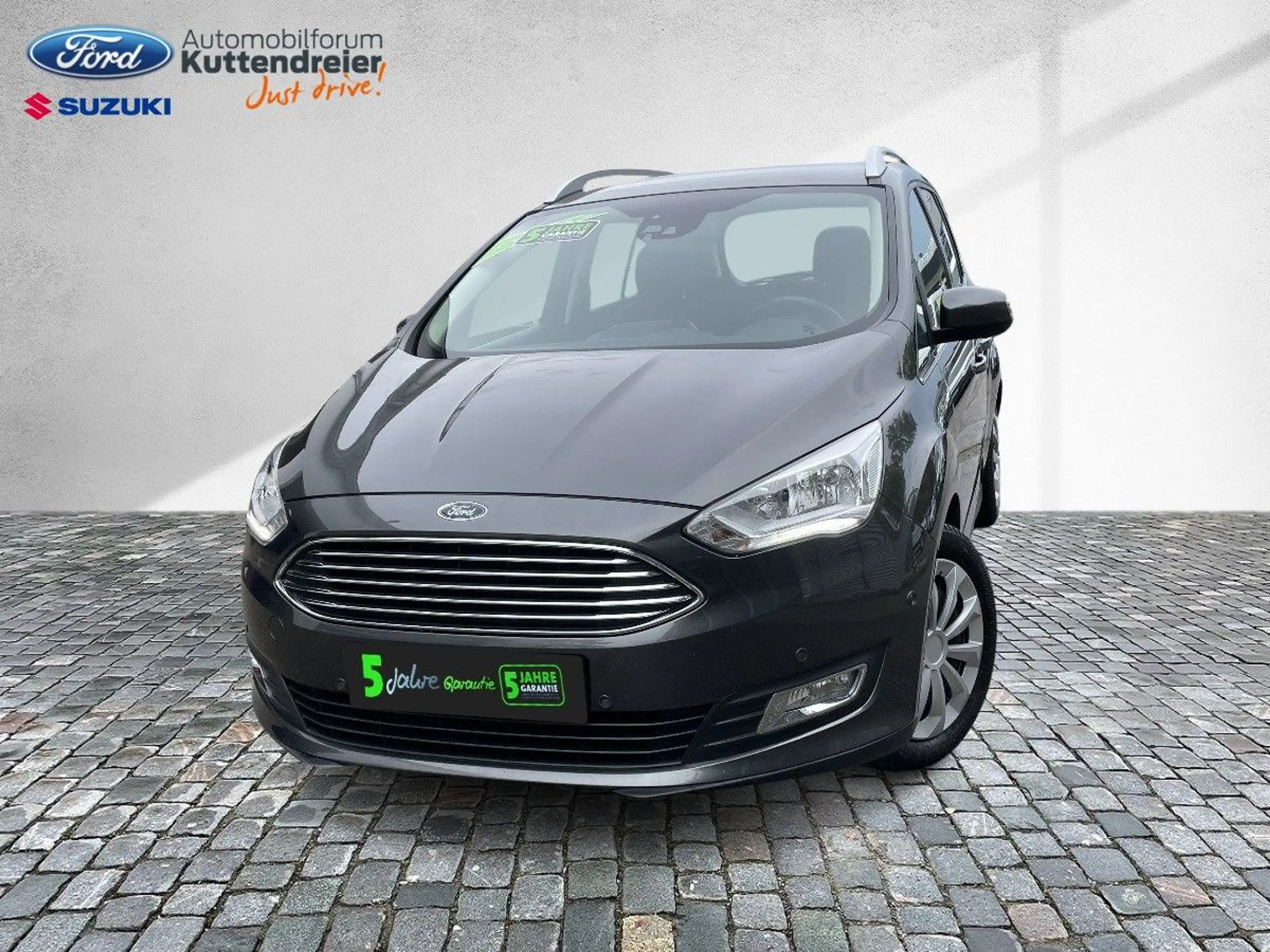 Ford Grand C-Max Titanium Navi Tempomat 7-Sitze SHZ — photo 10