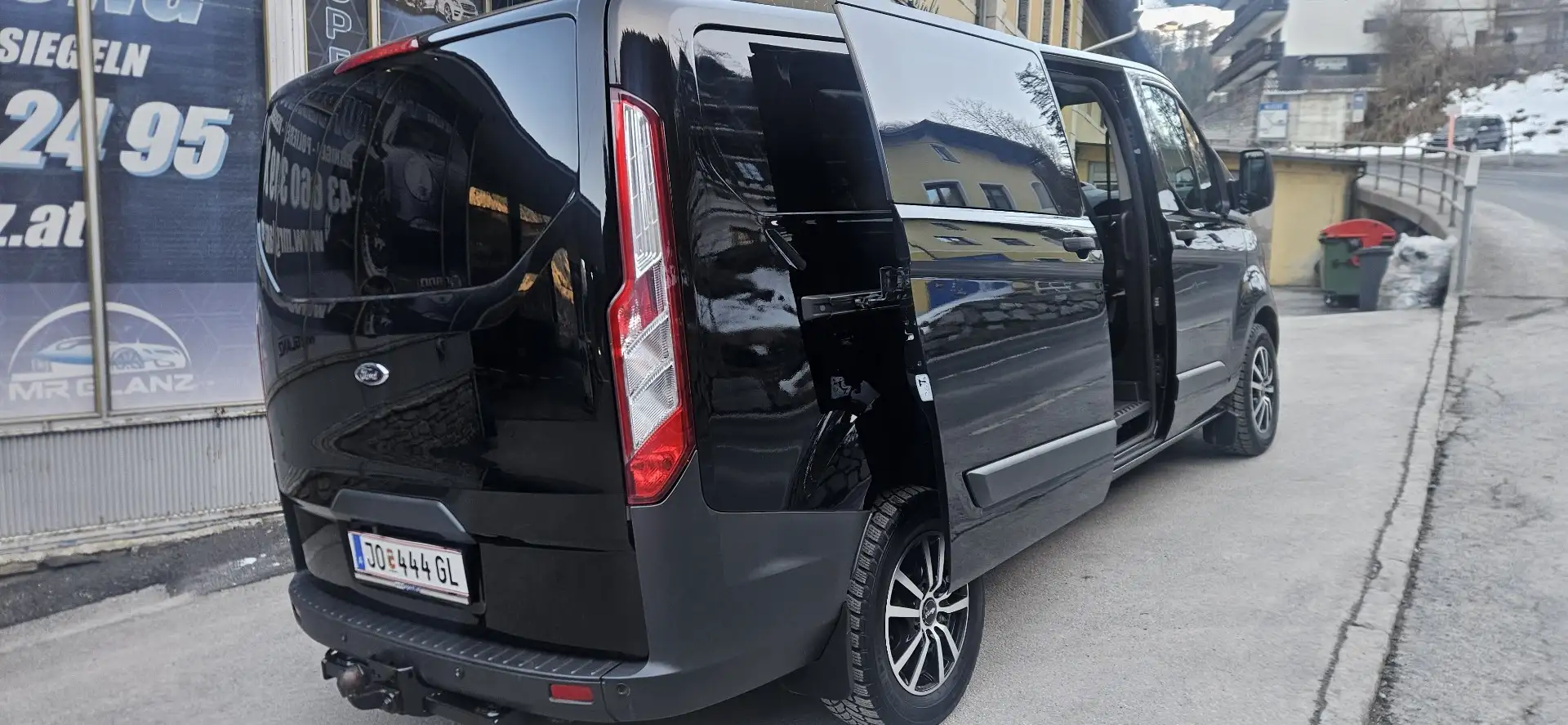 Ford Transit Custom DK 2,0 TDCi L2H1 310 Trend Schwarz - 1