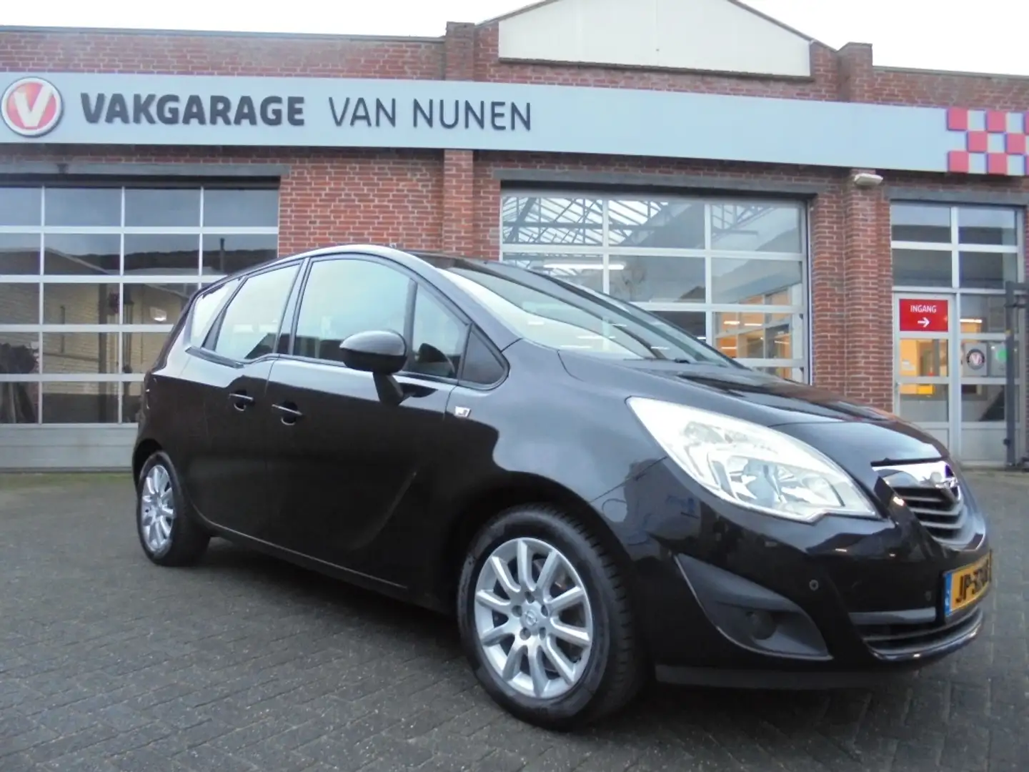 Opel Meriva 1.4 Turbo Cosmo Zwart - 1