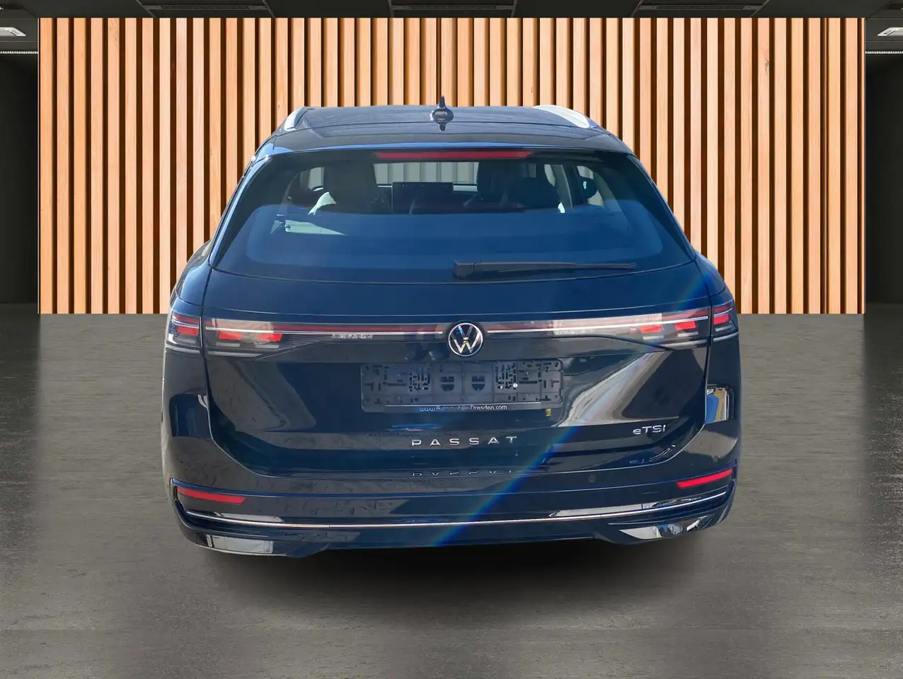 Volkswagen Passat Variant 1.5 eTSI mHEV DSG Elegance*SideAs 7