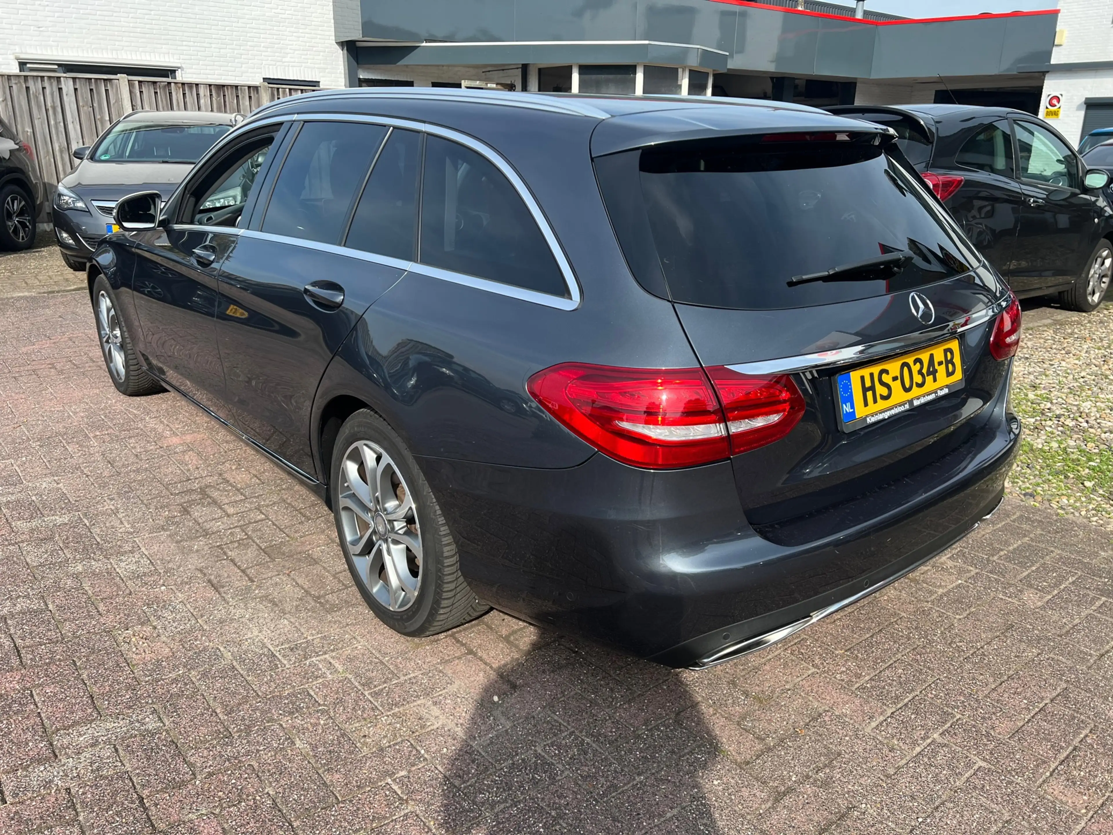Mercedes-Benz C 350 Estate e Edition Navi/Camera/led — photo 2