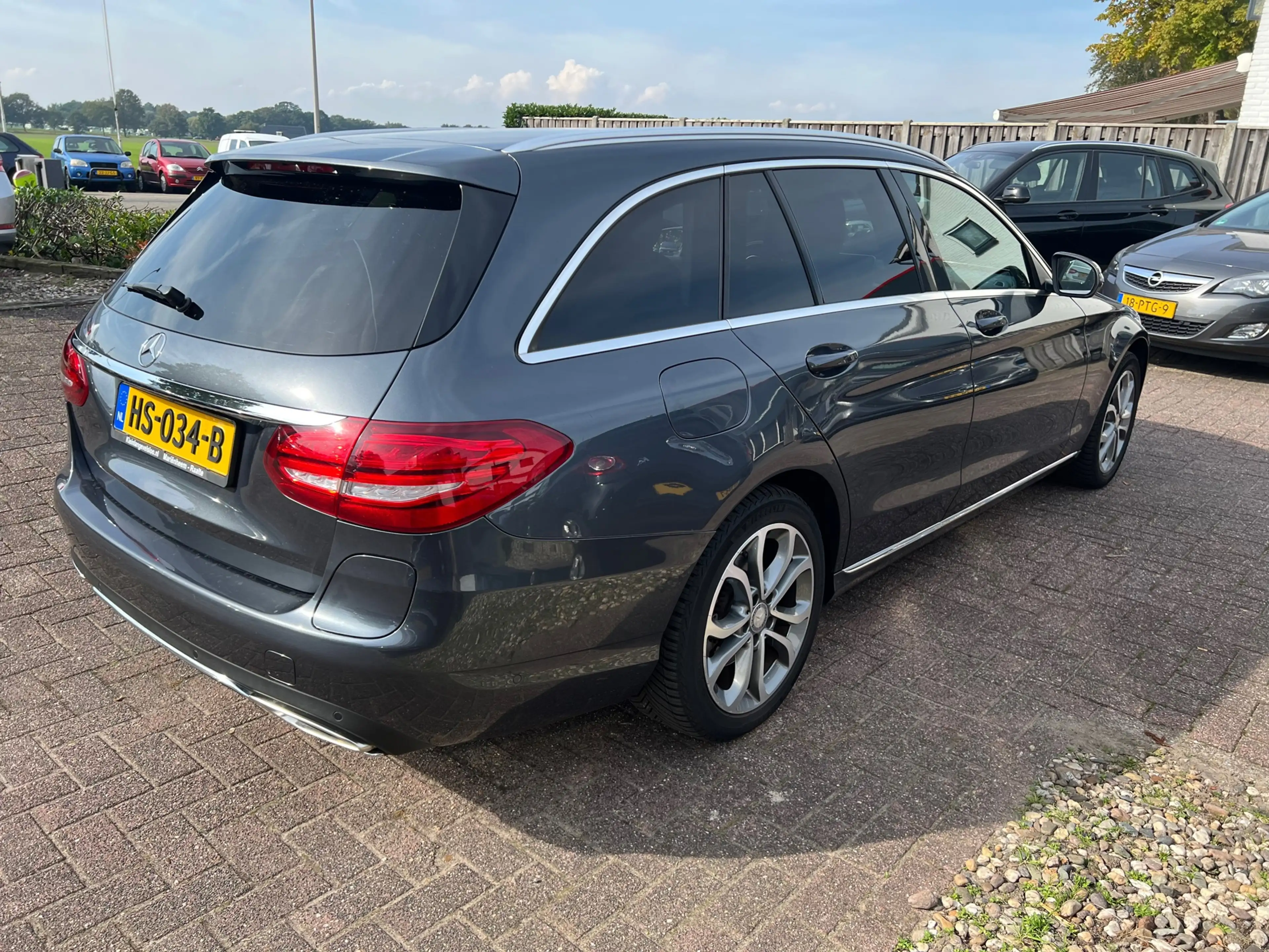 Mercedes-Benz C 350 Estate e Edition Navi/Camera/led — photo 3