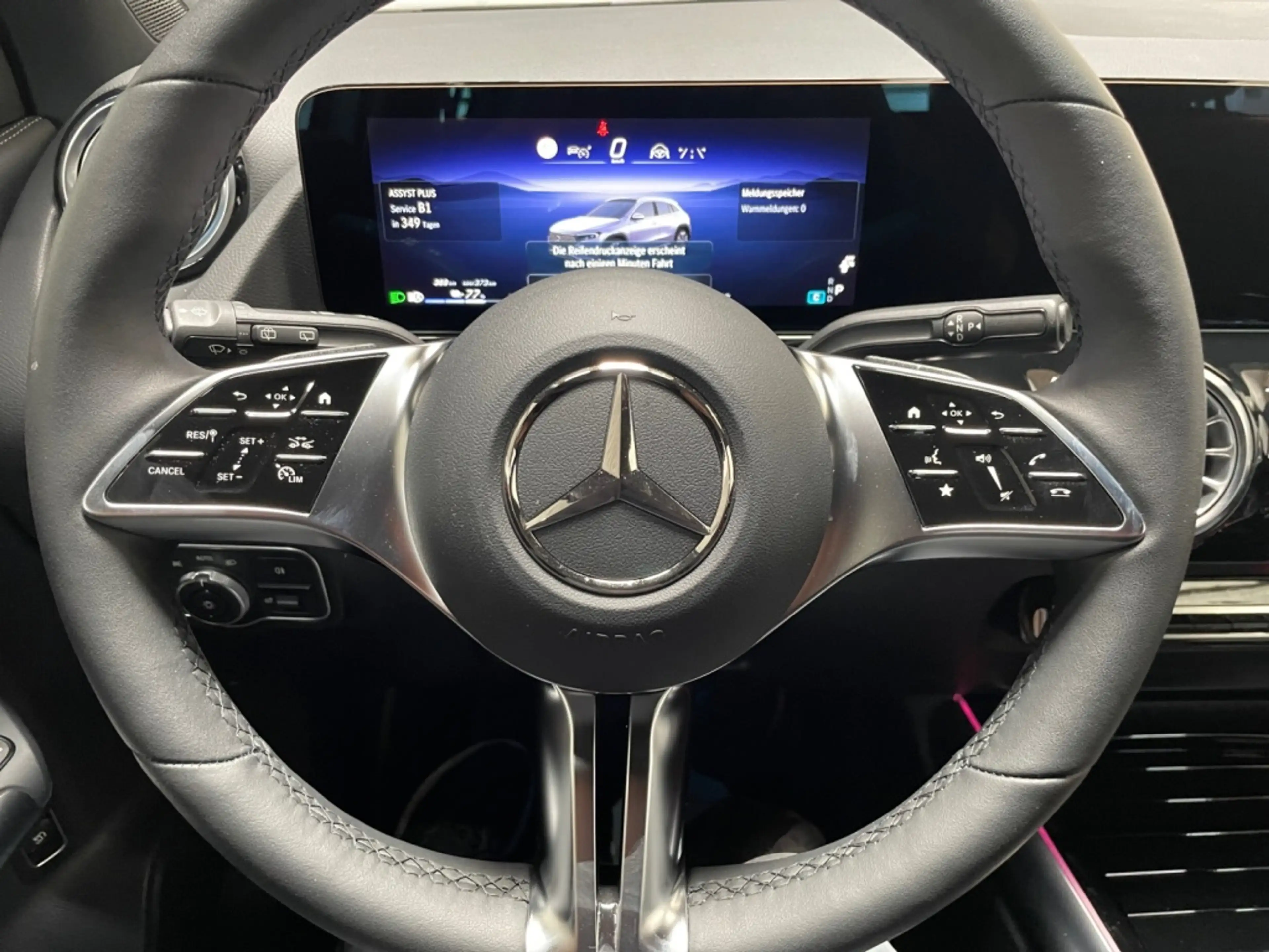 Mercedes-Benz EQA 300 4matic Progressive MBUX+Progressive+Wide — photo 13