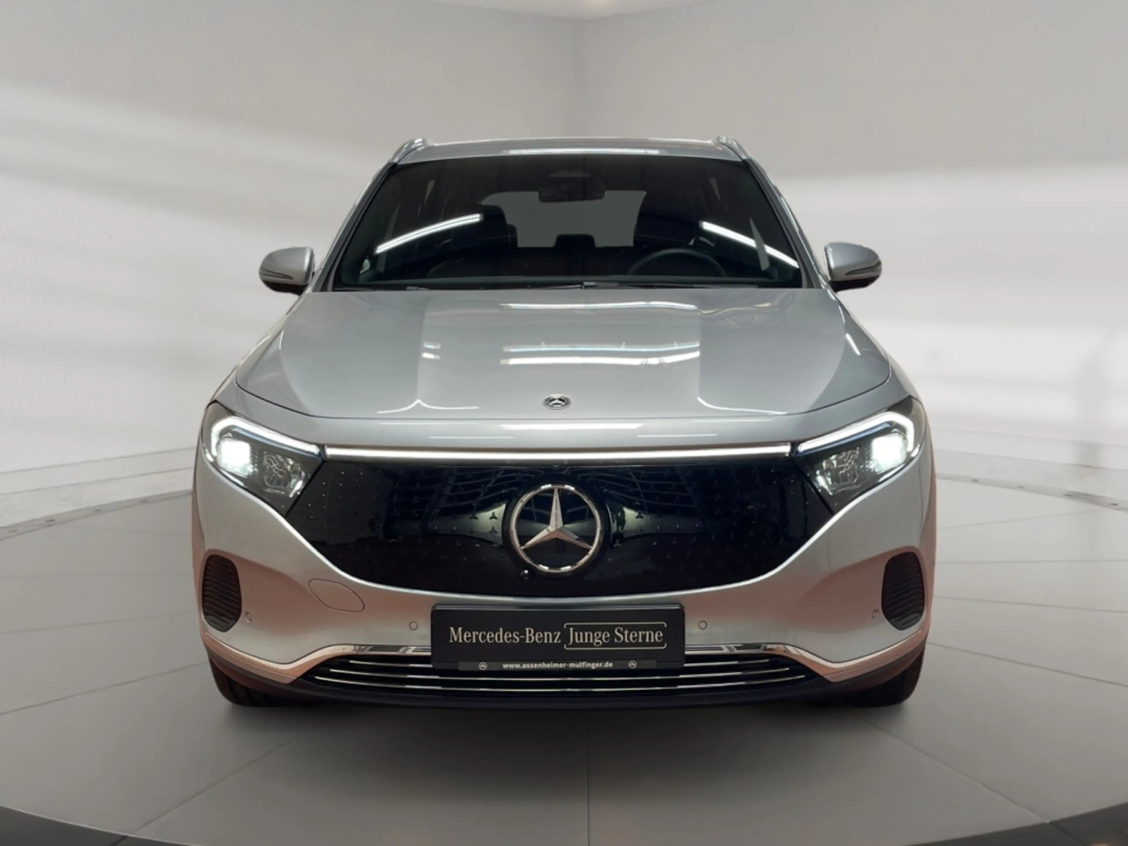 Mercedes-Benz EQA 300 4matic Progressive MBUX+Progressive+Wide — photo 7