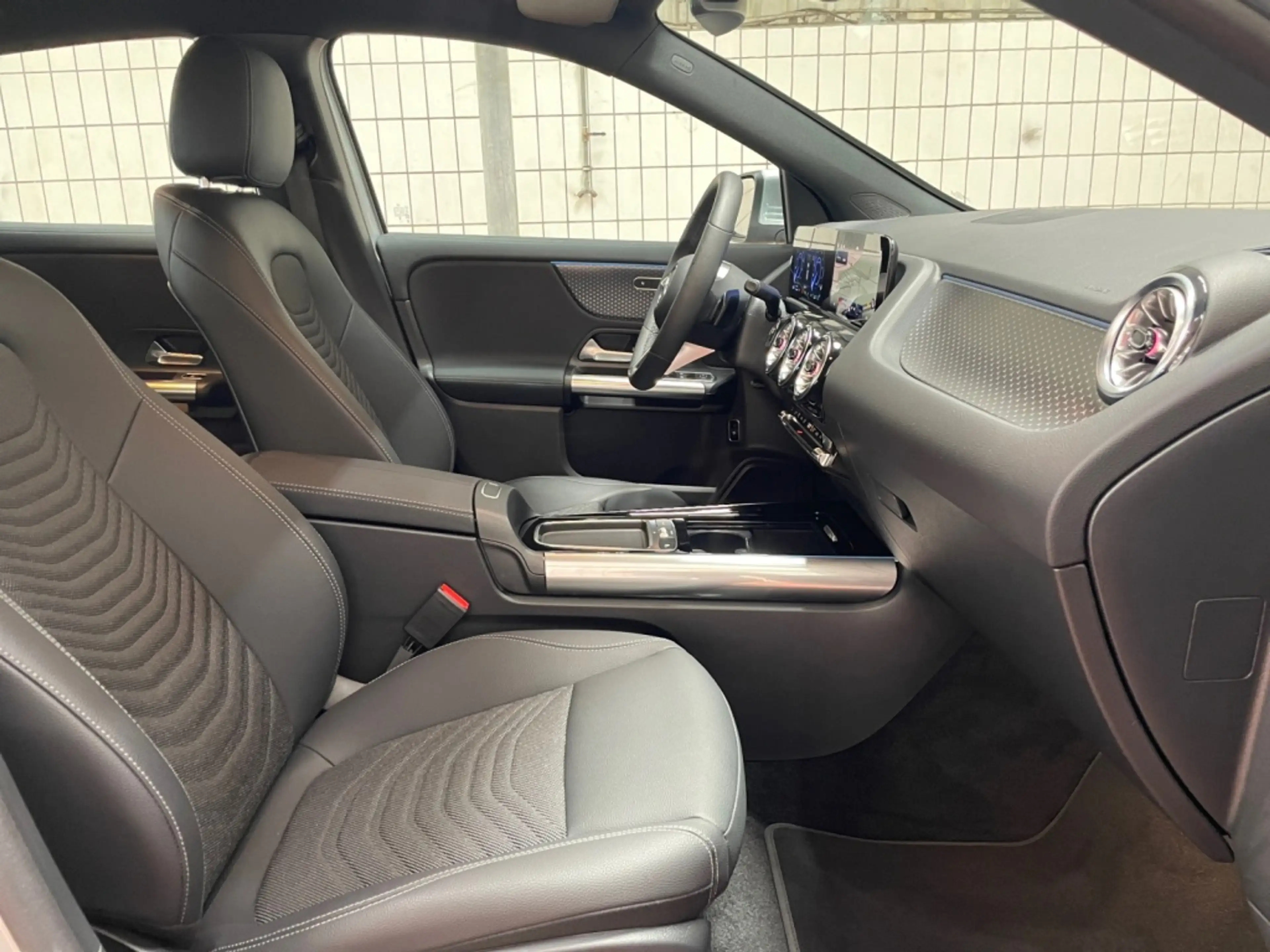 Mercedes-Benz EQA 300 4matic Progressive MBUX+Progressive+Wide — photo 20