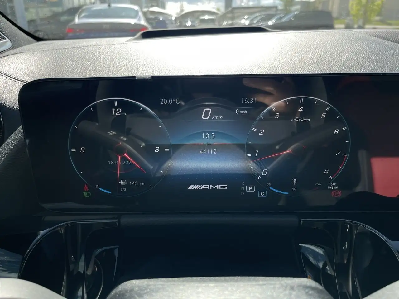 Mercedes-Benz GLA снимка Mercedes-Benz GLA