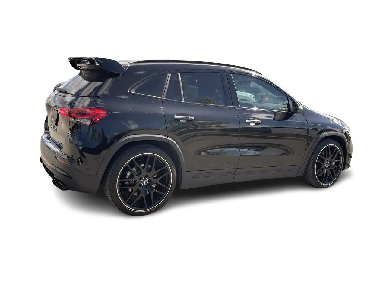 Mercedes-Benz GLA снимка Mercedes-Benz GLA
