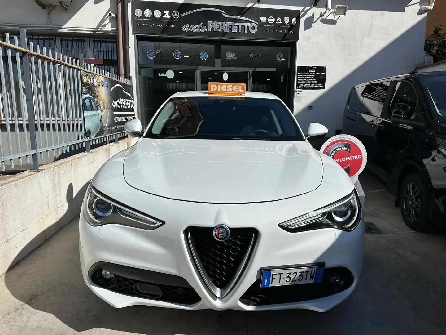Alfa Romeo Stelvio 2.2 t Business Q4 190cv auto my19 Bianco - 1