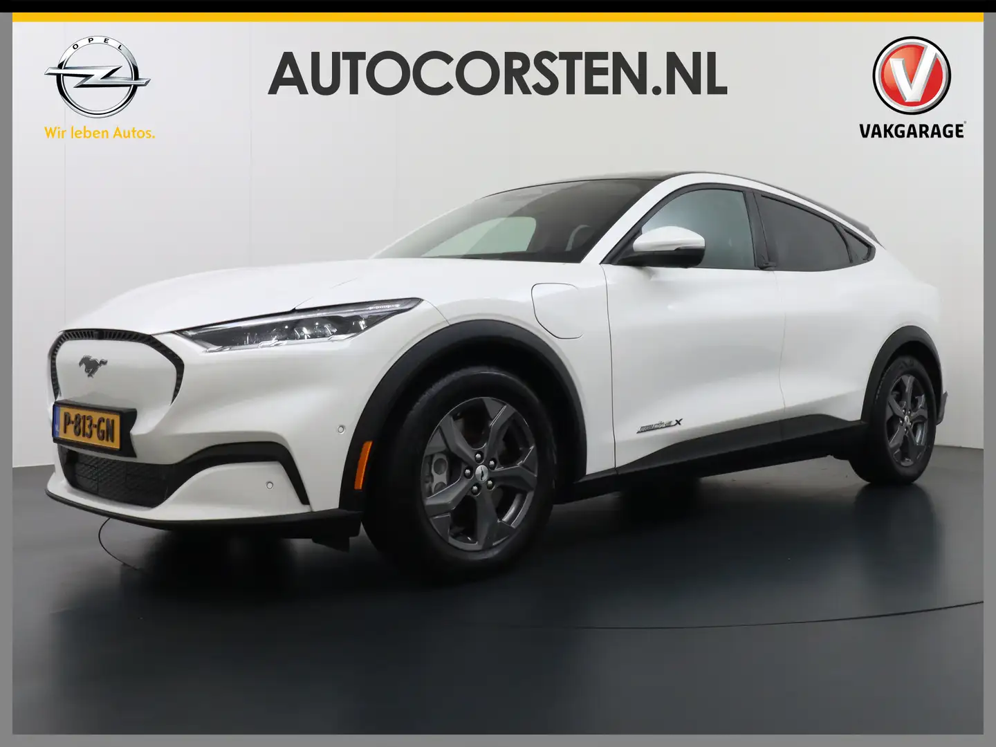 Ford Mustang Mach-E Extended RWD 98kWh 301pk Leer Trekhaak Pano-Dak Ad Blanc - 1