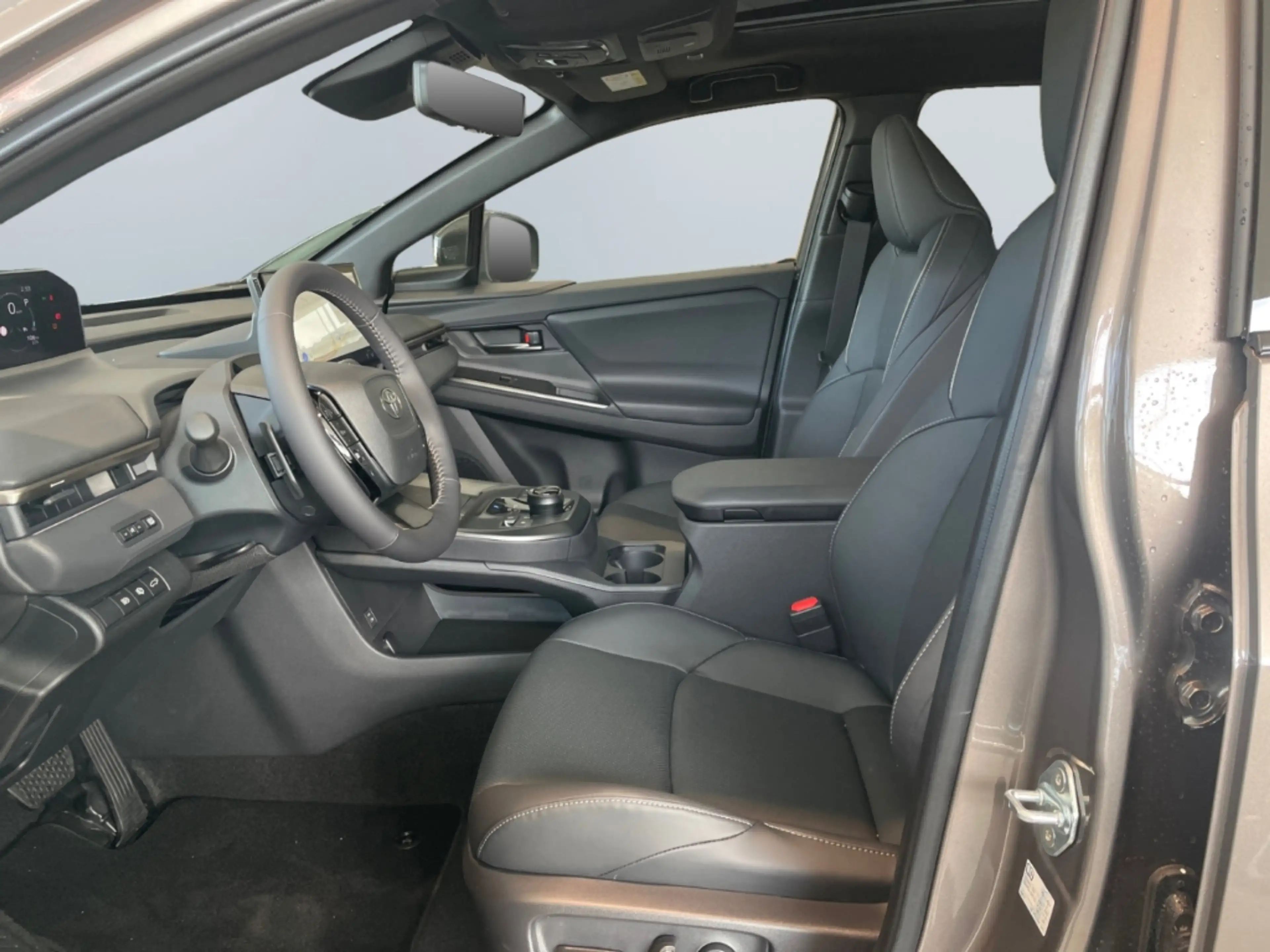 Toyota bZ4X Touring BEV 280kW ECV 4x4 5-tuerig LOUNGE Gru — photo 9