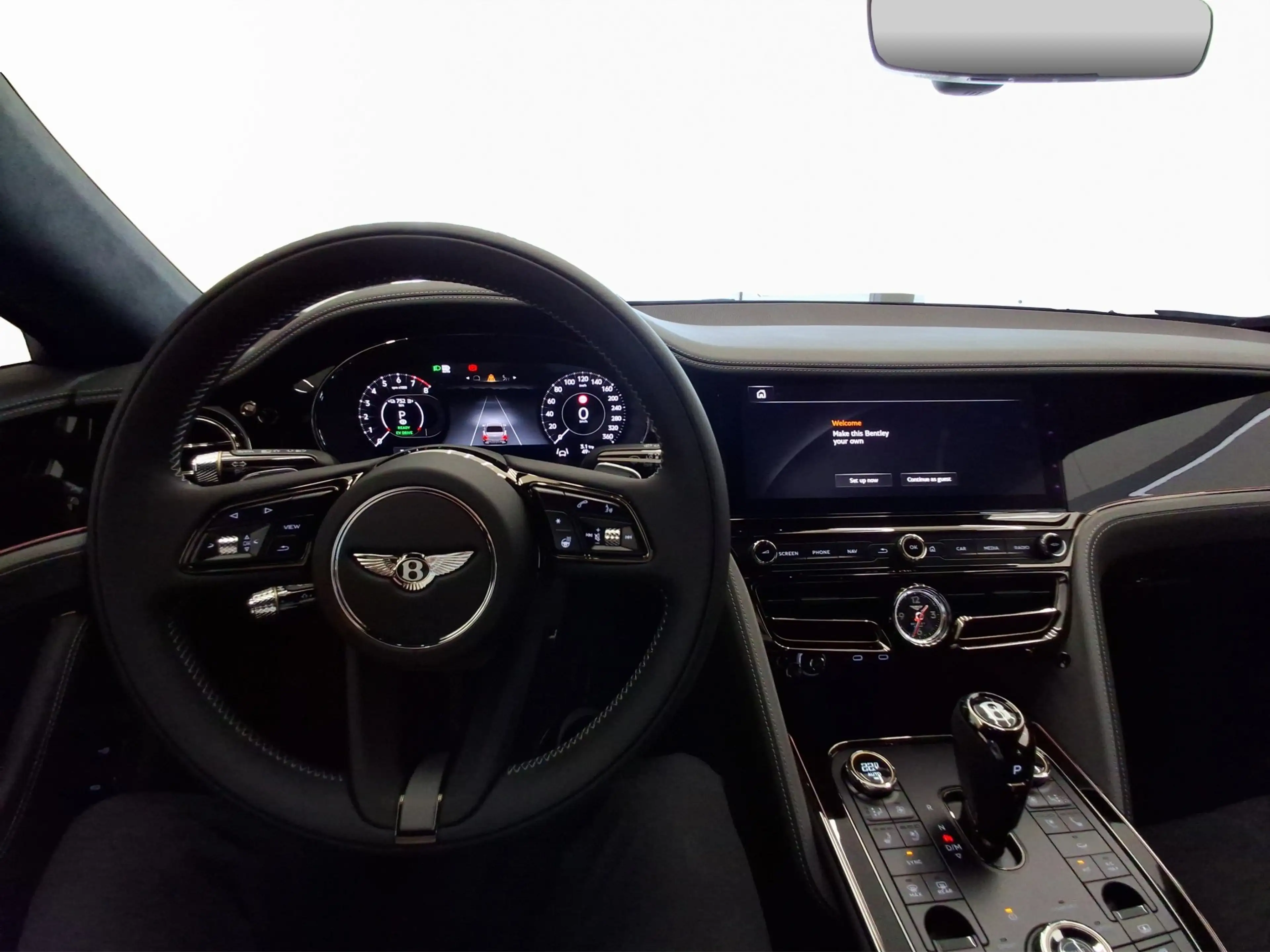 Bentley Flying Spur New Flying Spur V8 PHEV Speed — photo 4