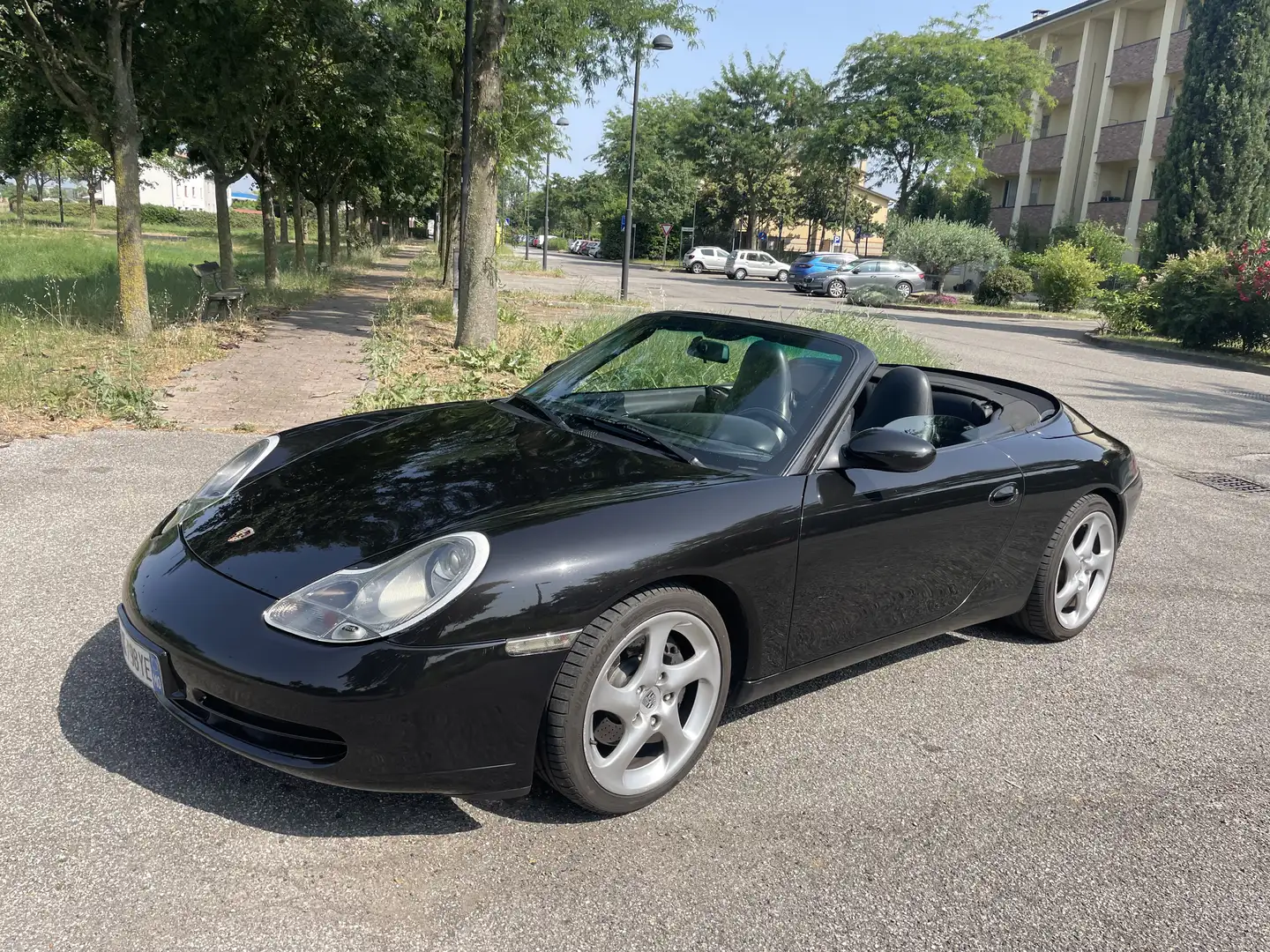 Porsche 911 Cabrio 3.4 Carrera Nero - 1