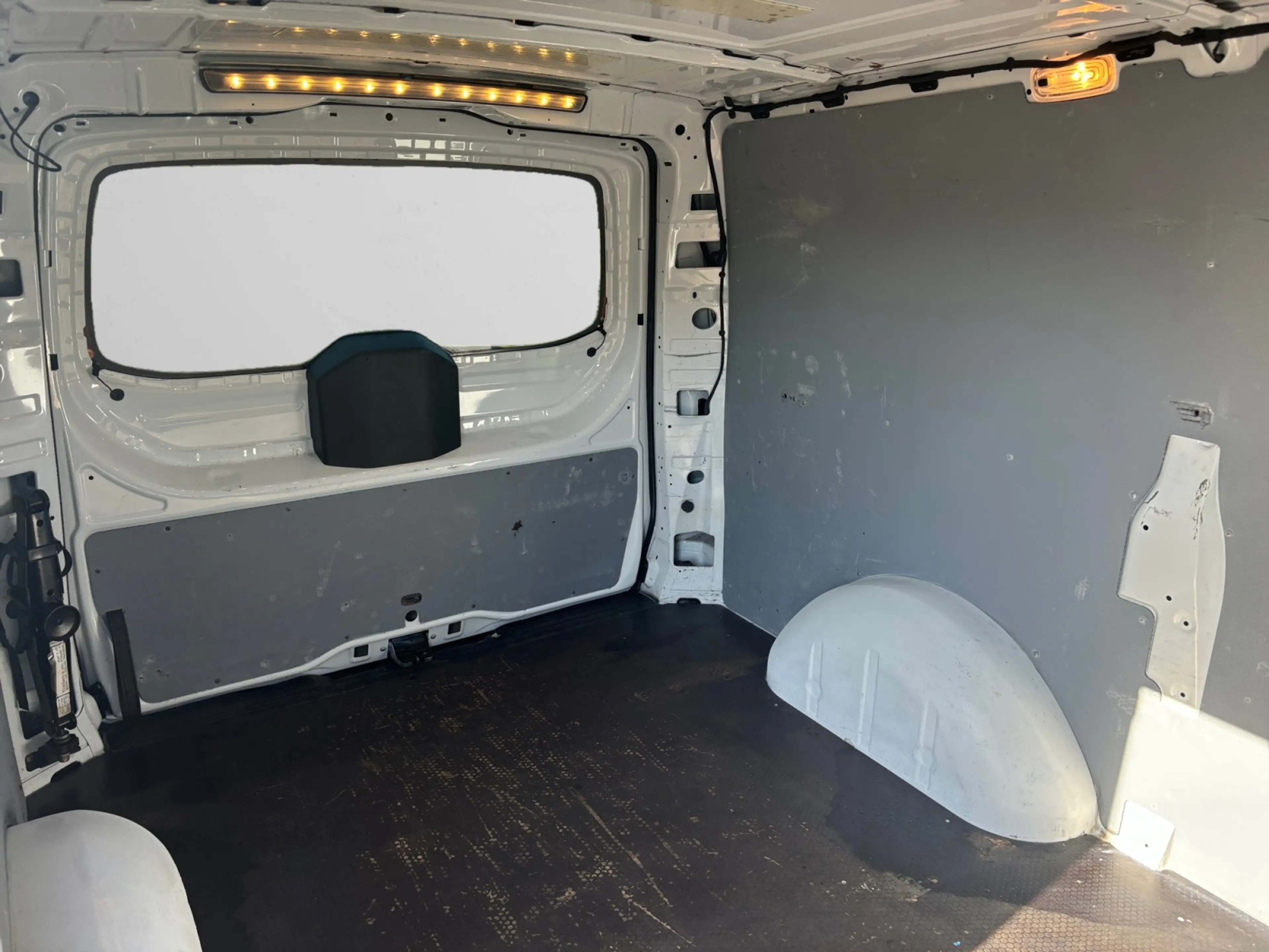 Mercedes-Benz Vito 114 CDI Lang Ambition Aut- 3 Pers, Navi, Clima, Ca — photo 3