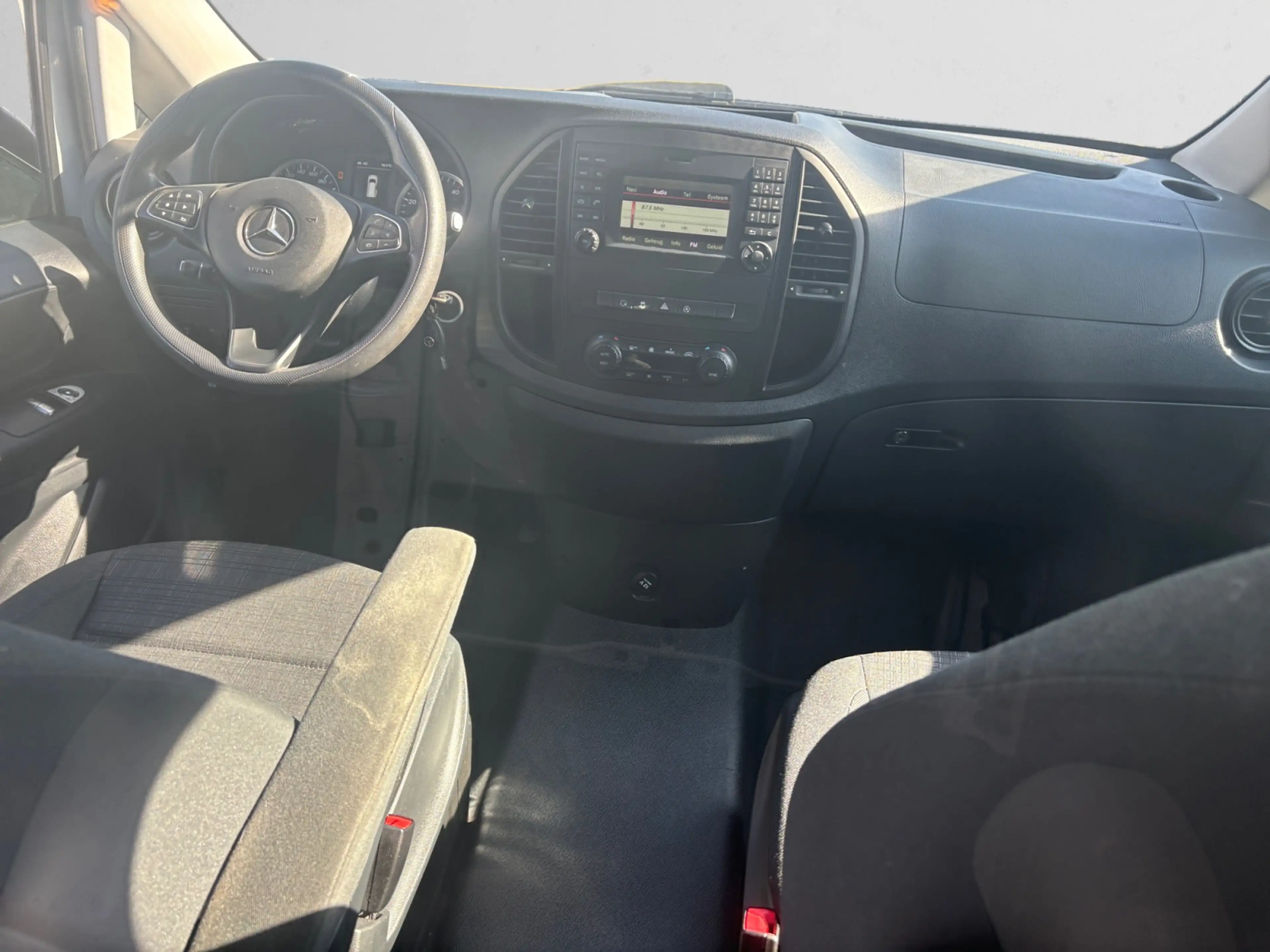 Mercedes-Benz Vito 114 CDI Lang Ambition Aut- 3 Pers, Navi, Clima, Ca — photo 6