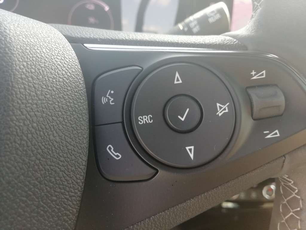 Opel Mokka E
