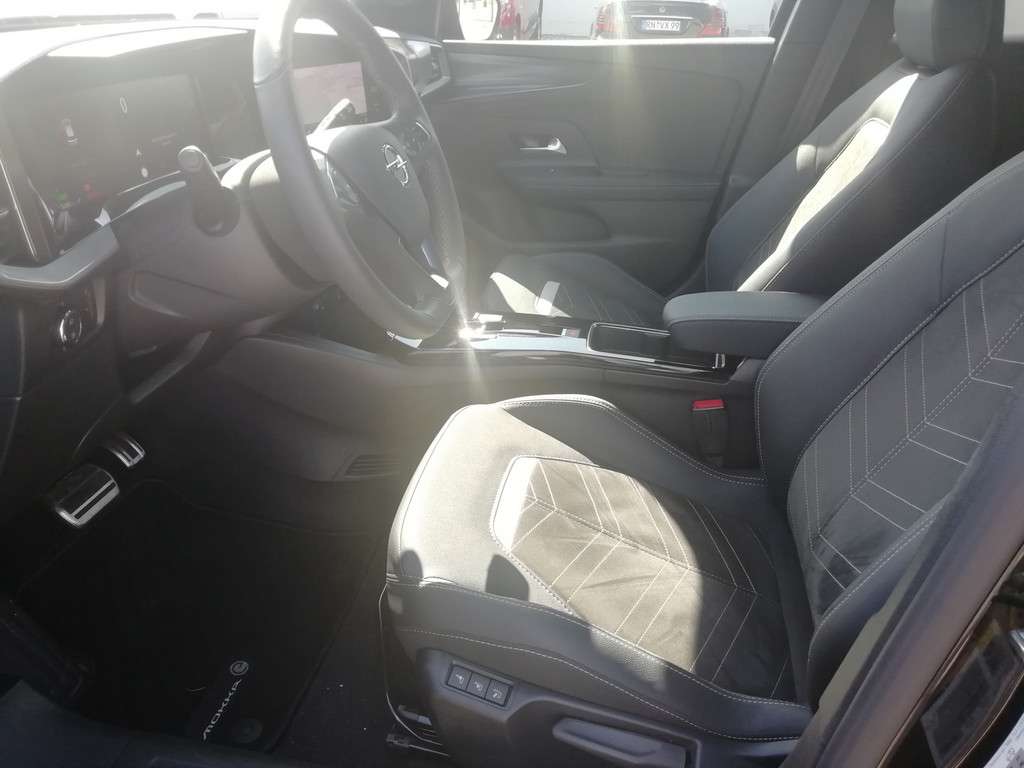 Opel Mokka E