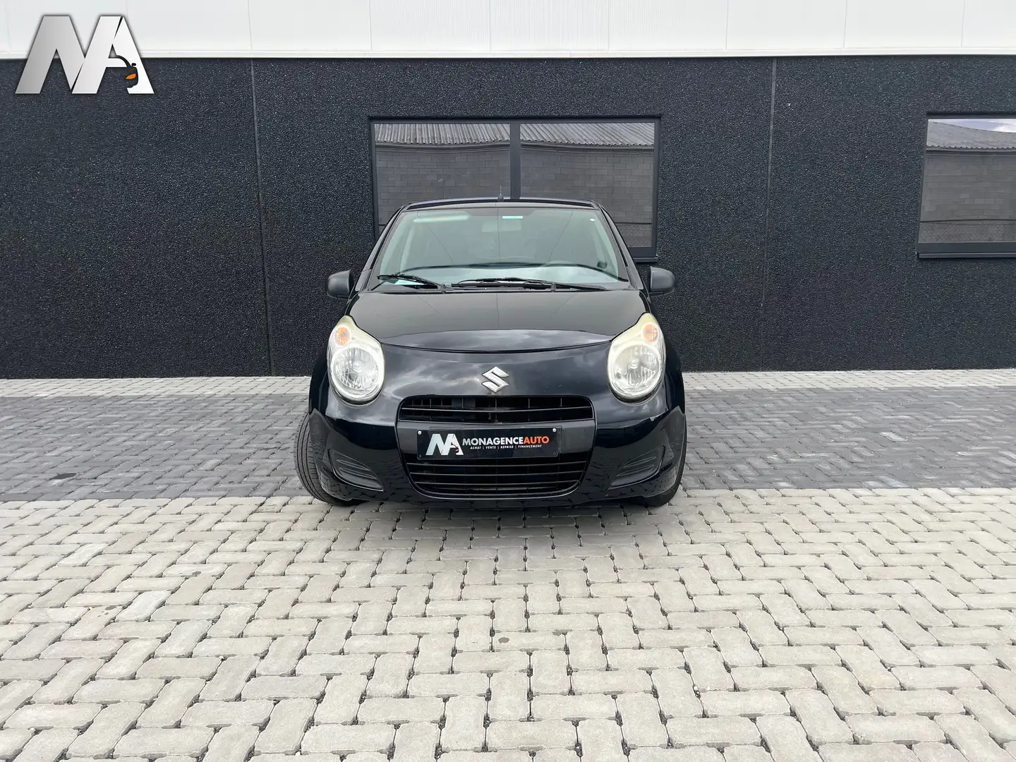 Suzuki Alto VENDU Schwarz - 2