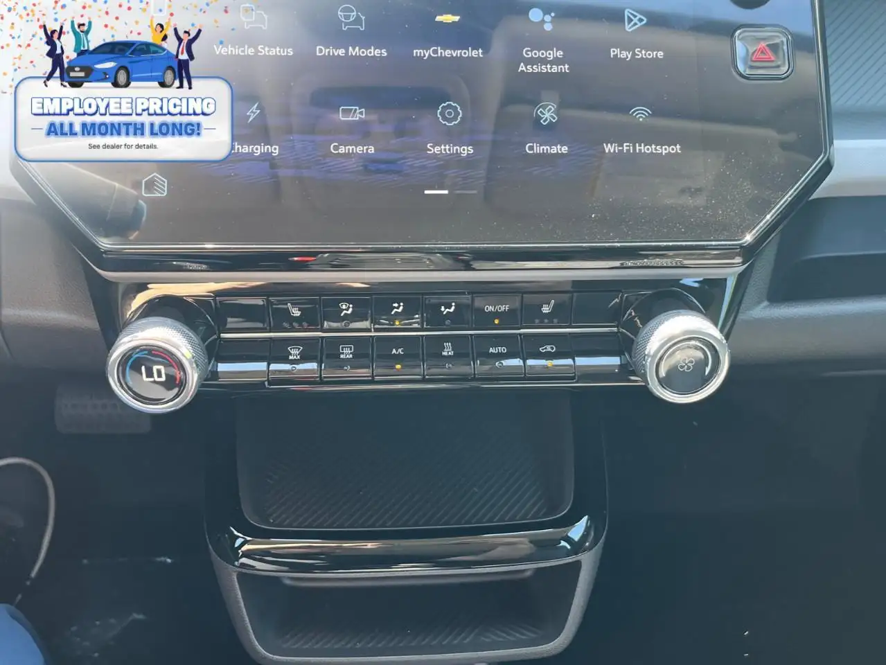 Chevrolet Bolt photo Chevrolet Bolt