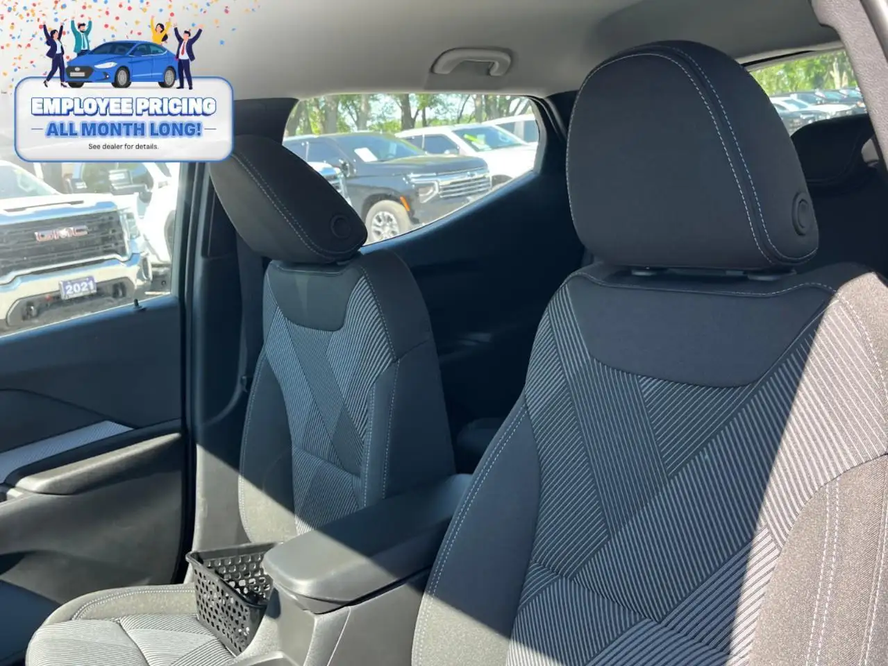 Chevrolet Bolt photo Chevrolet Bolt