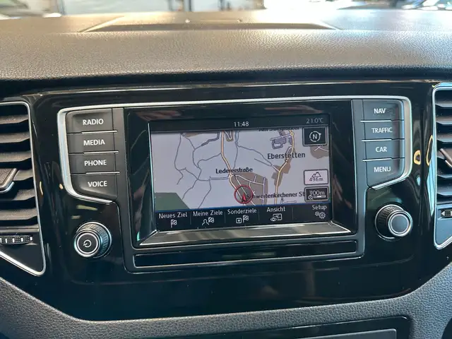 Volkswagen Golf Sportsvan view 14