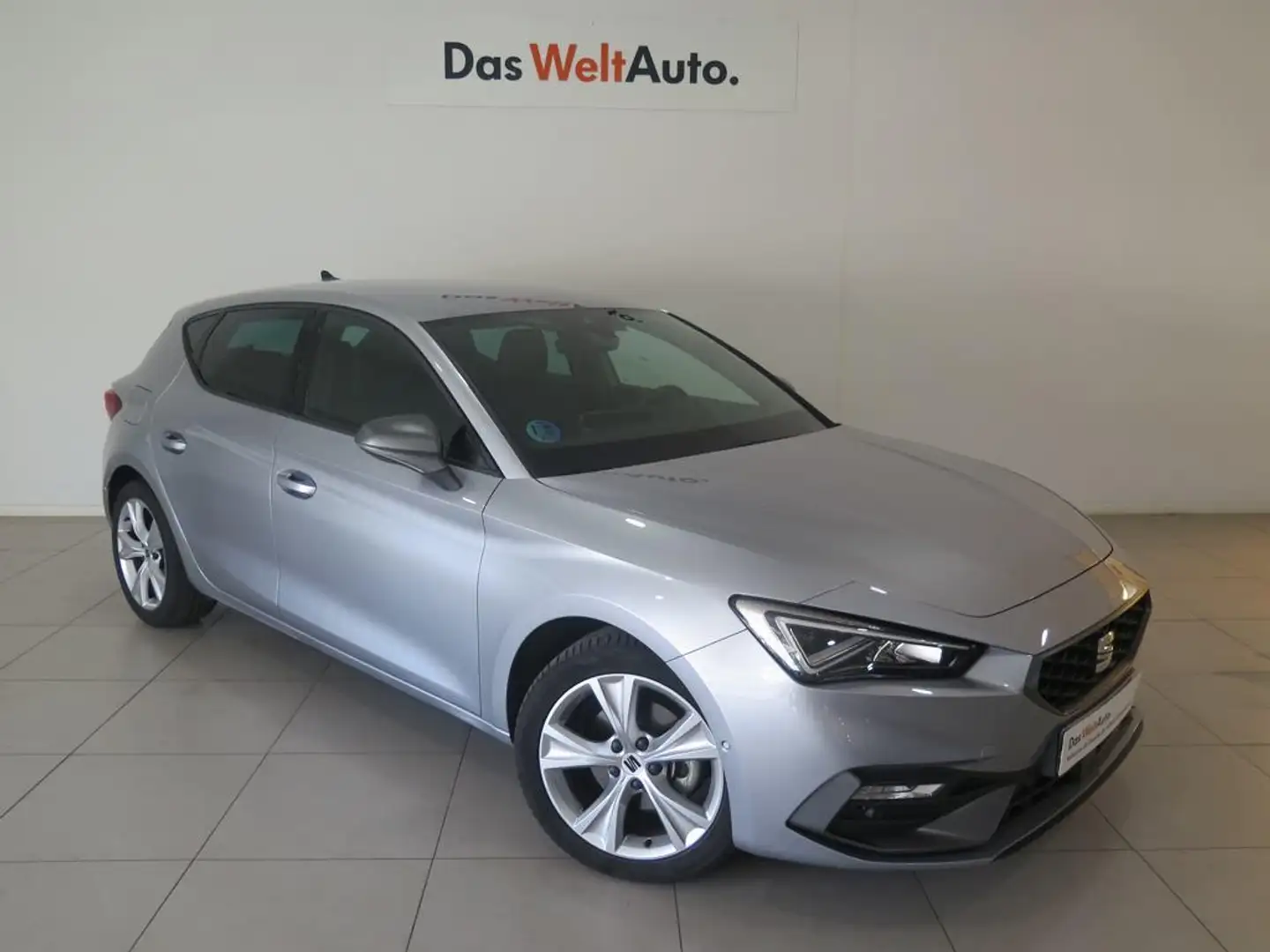 SEAT Leon 1.5 eTSI DSG-7 S&S FR Special Edition 150 Argento - 1