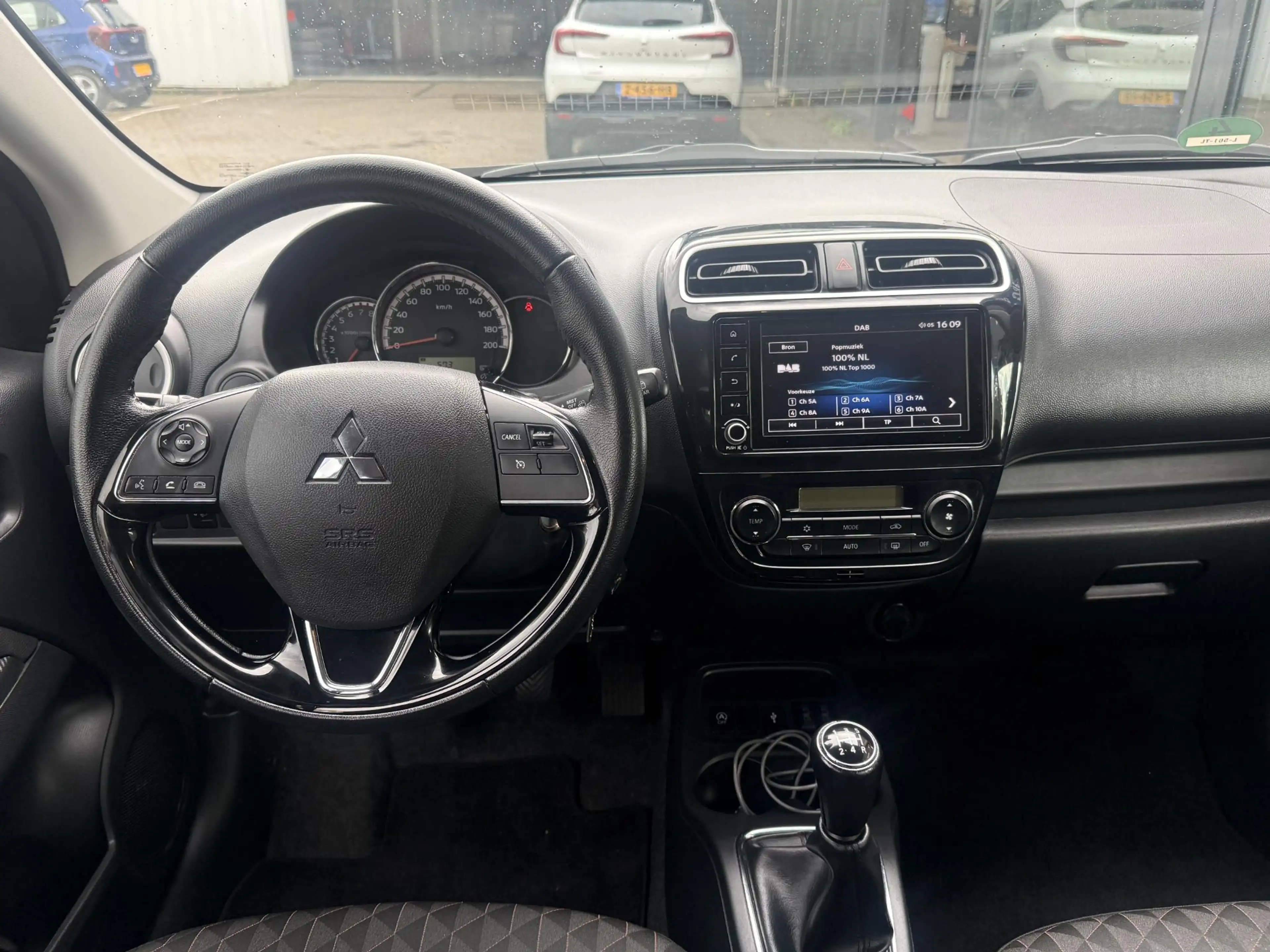 Mitsubishi Space Star 1.2 Intense — photo 8