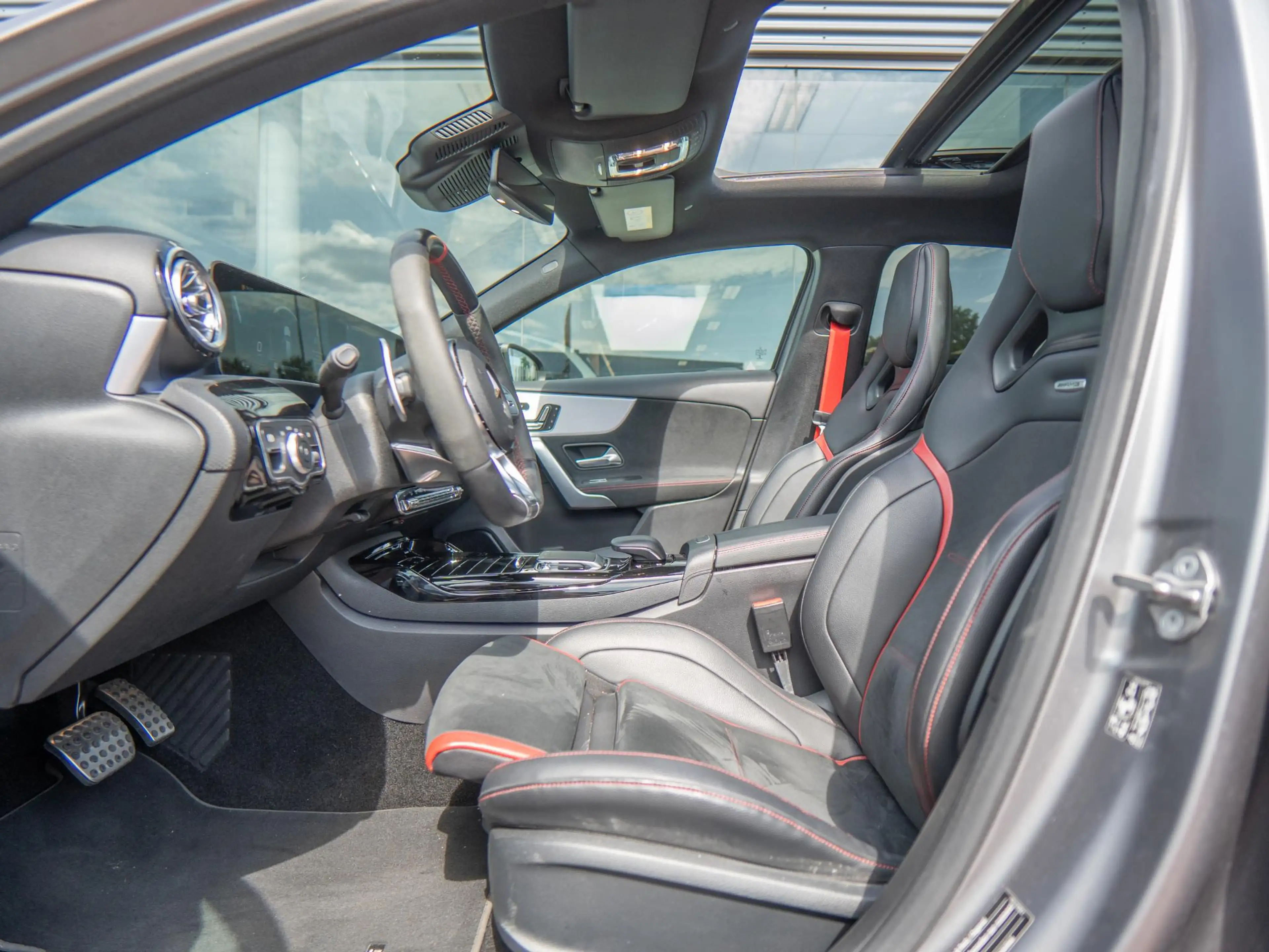 Mercedes-Benz A 45 AMG S 4MATIC+ Premium Plus | Schaalstoelen | Hud | Pan — photo 22