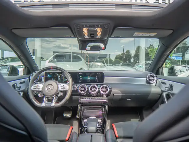 Mercedes-Benz A Class view 3