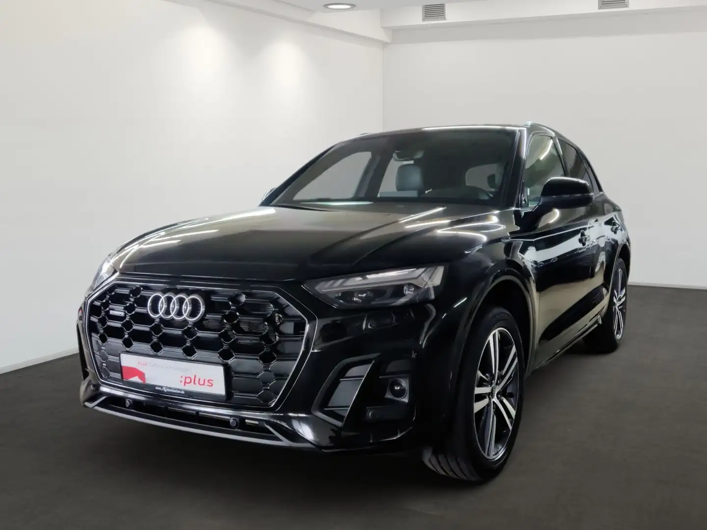 Audi Q5 50 TFSI e quattro s-line Busi+TourPaket AHK M Black - 2