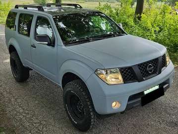Pathfinder 2.5 dCi Aut. SE