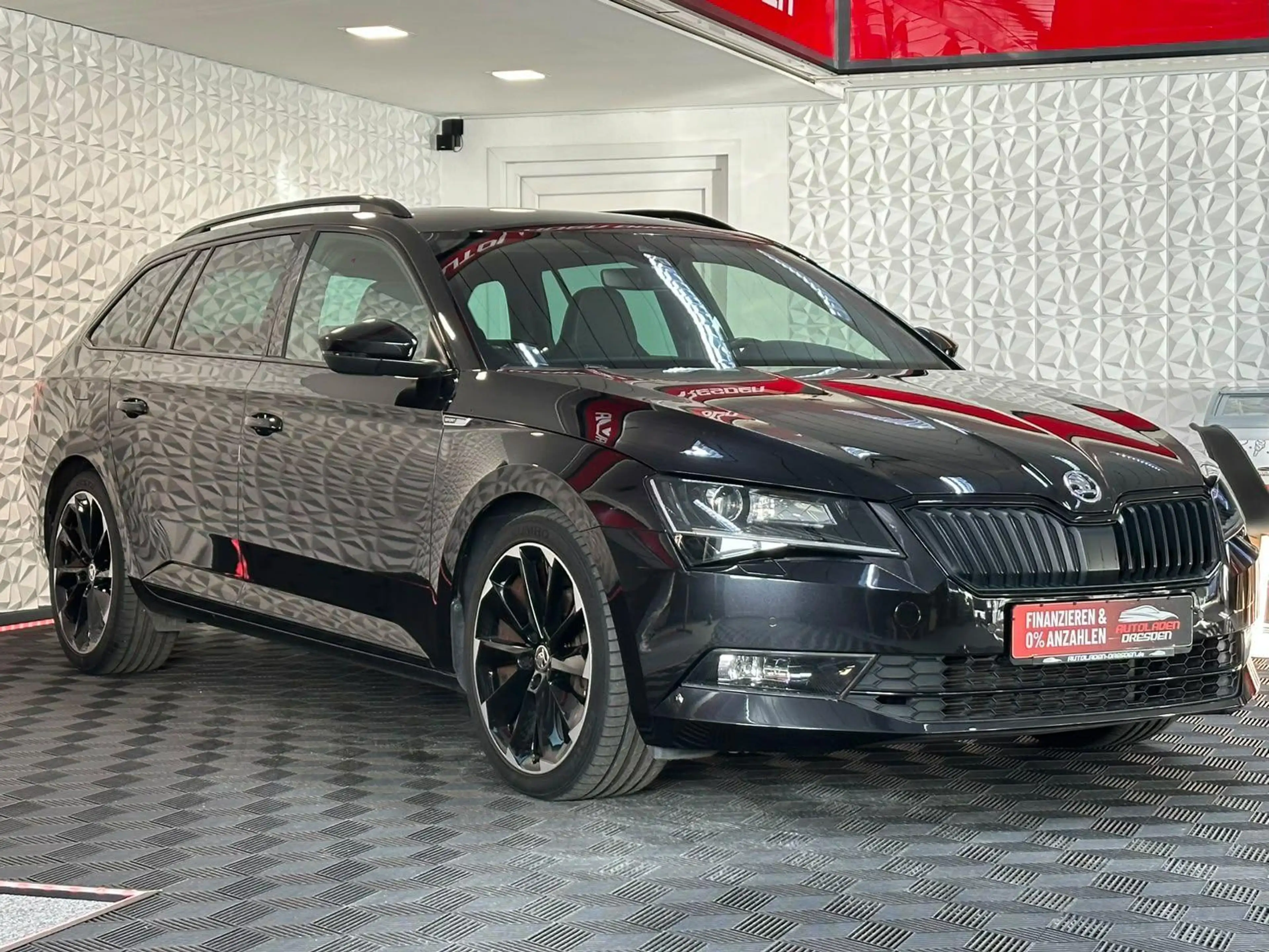 Skoda Superb 2.0TDI SPORTLINE 4x4 VIRTL#ACC#COLUMB#AHK — photo 2