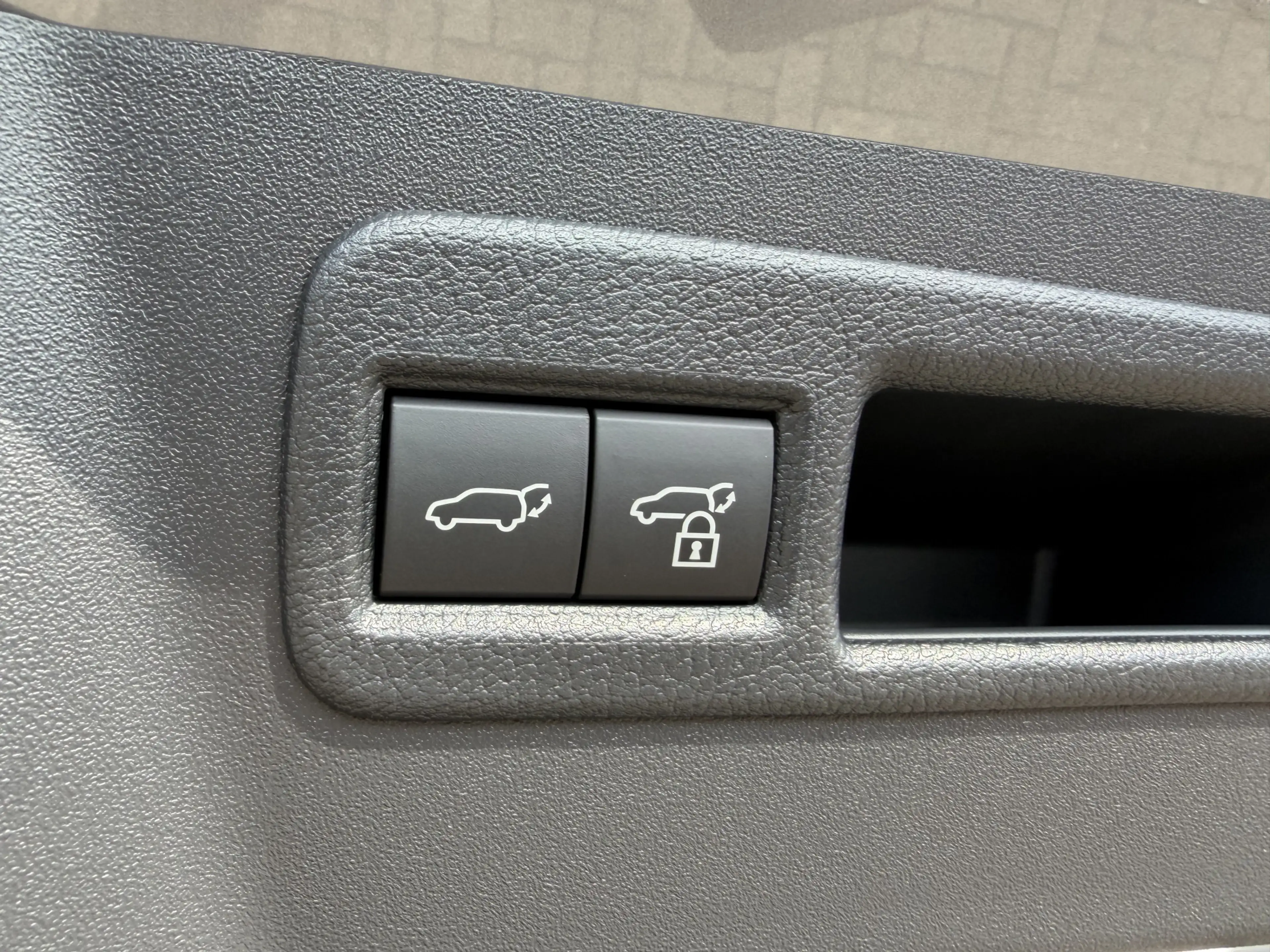 Toyota C-HR+ First Edition 77 kWh First Edition Voorraad Nieuw — photo 10