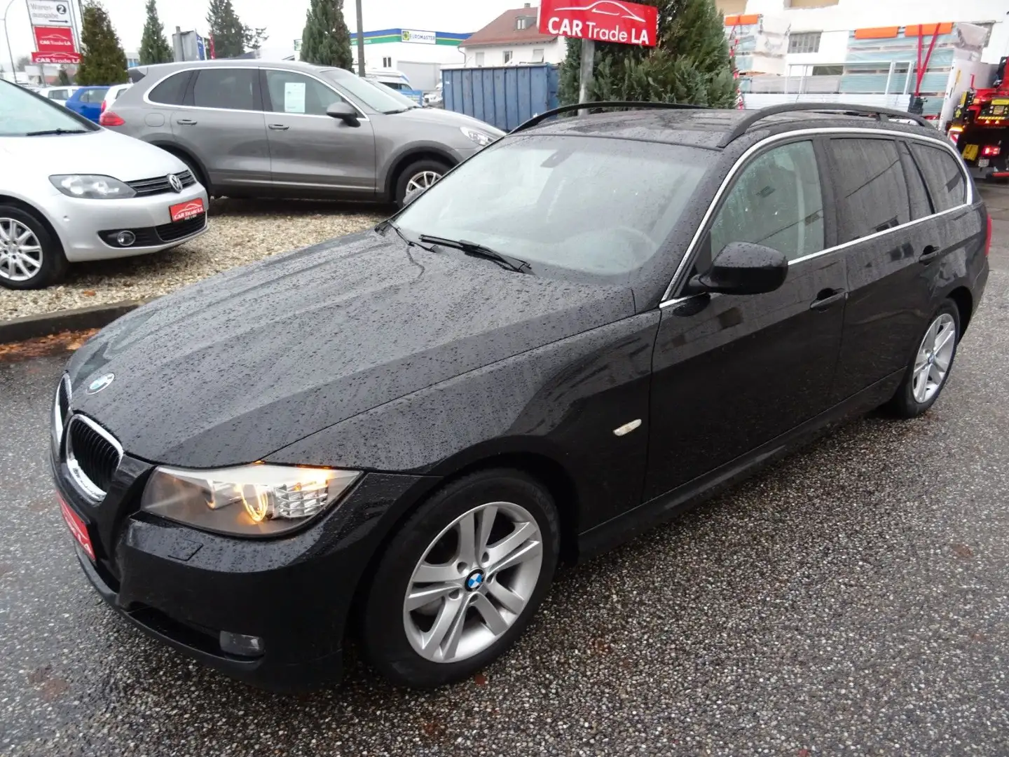 BMW 320 3 Touring 320d Schwarz - 1