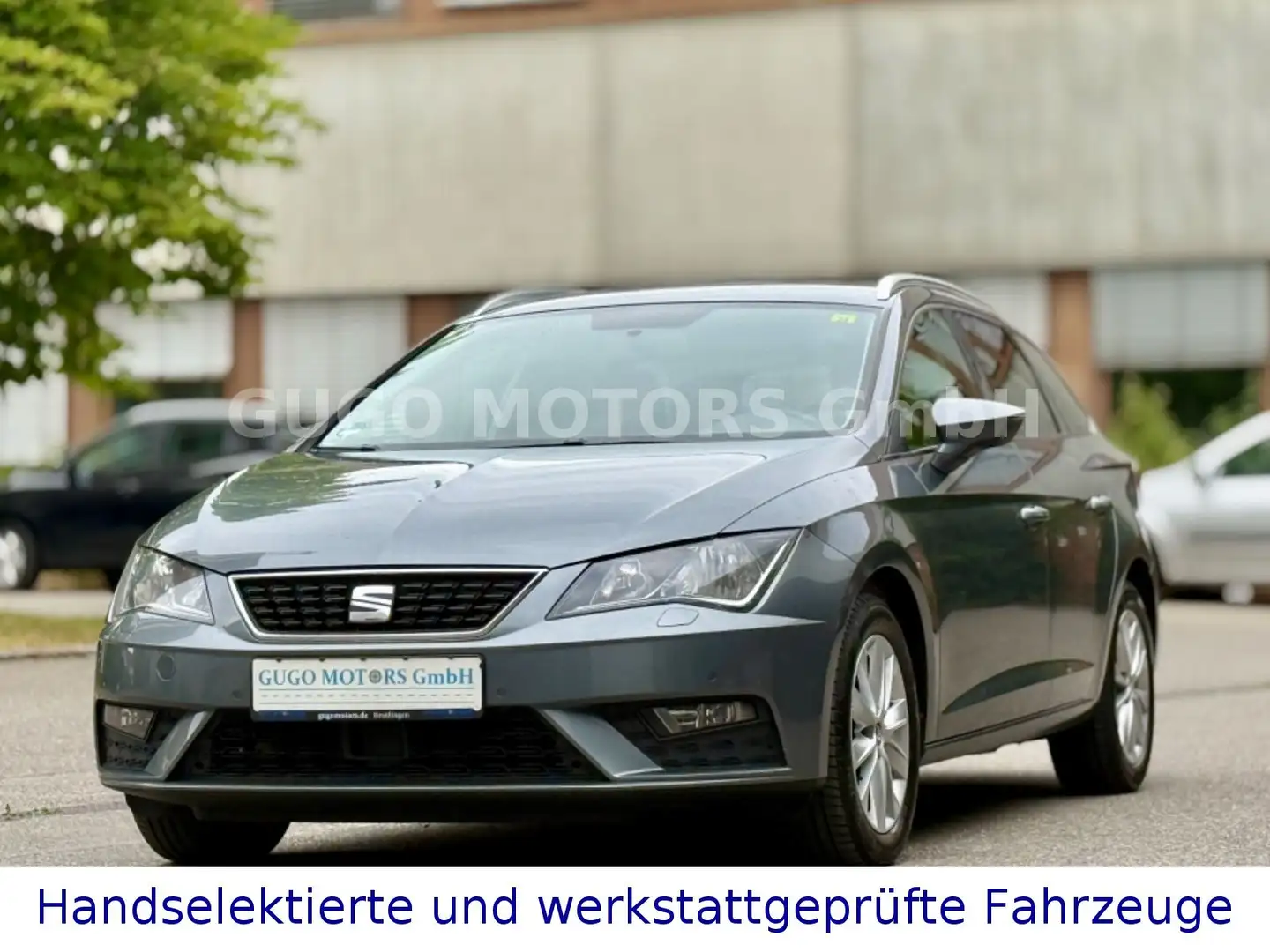 SEAT Leon ST 1.6 TDI Automatik / Apple / Android /AHK Gris - 1
