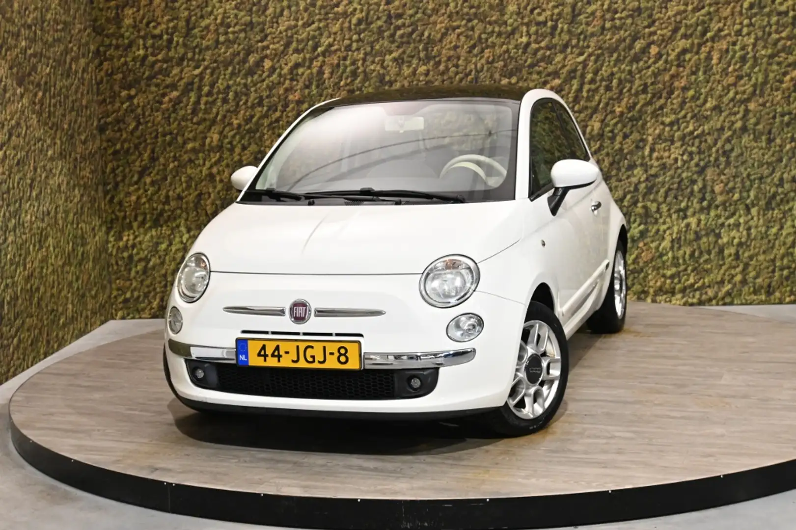 Fiat 500 1.2 Lounge Automaat | Elek. Panorama dak | NAP Wit - 1