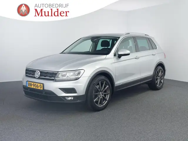 Volkswagen Tiguan 1.4 TSI Comfortline Business | ACC | Carplay | Tre