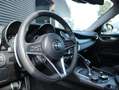 Alfa Romeo Giulia 2.0 T AWD Veloce | Clima | Cruise | Leder | Navi | Zwart - thumbnail 18