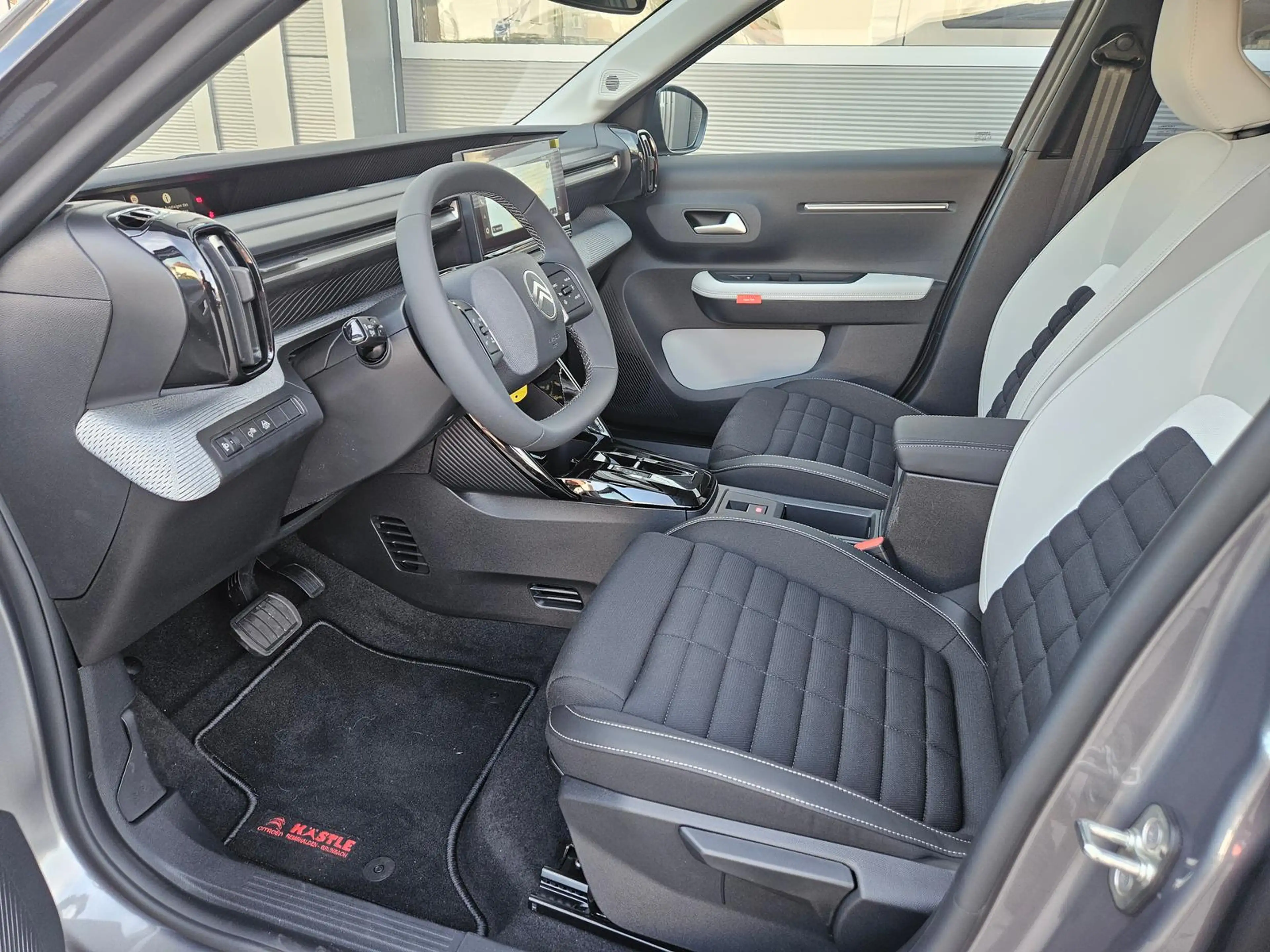 Citroen C3 Aircross Hybrid 145 MAX *Winter-Paket*RFK*NAVI*CarPlay* — photo 8