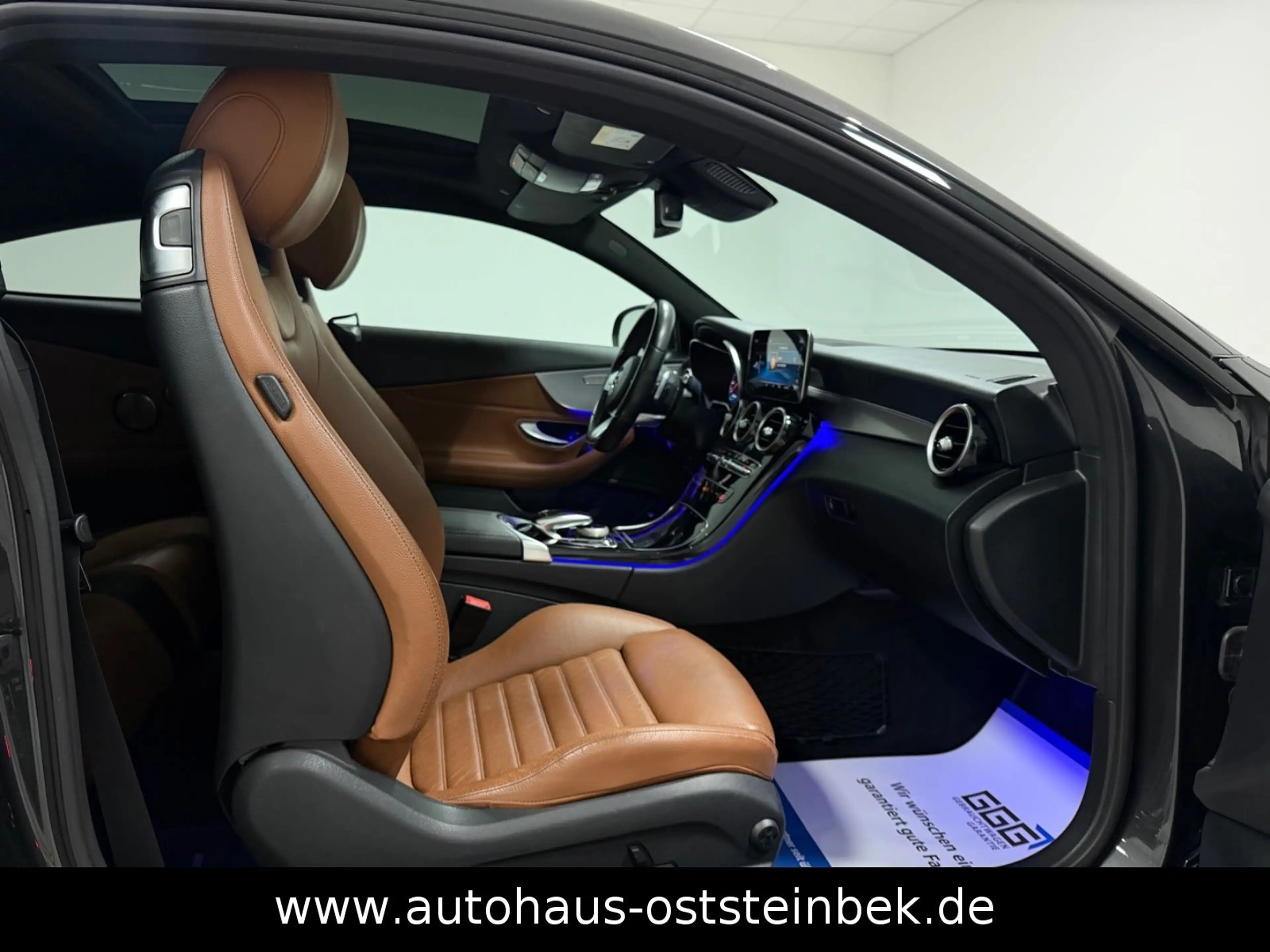 Mercedes-Benz C 220 d COUPE AMG-LINE/PANO/BURMESTER/360°KAM/ — photo 12