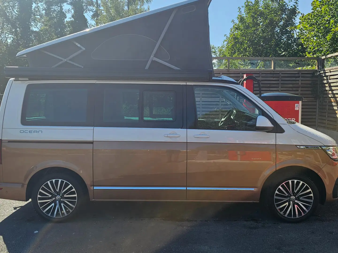 Volkswagen T6.1 California Beige - 2