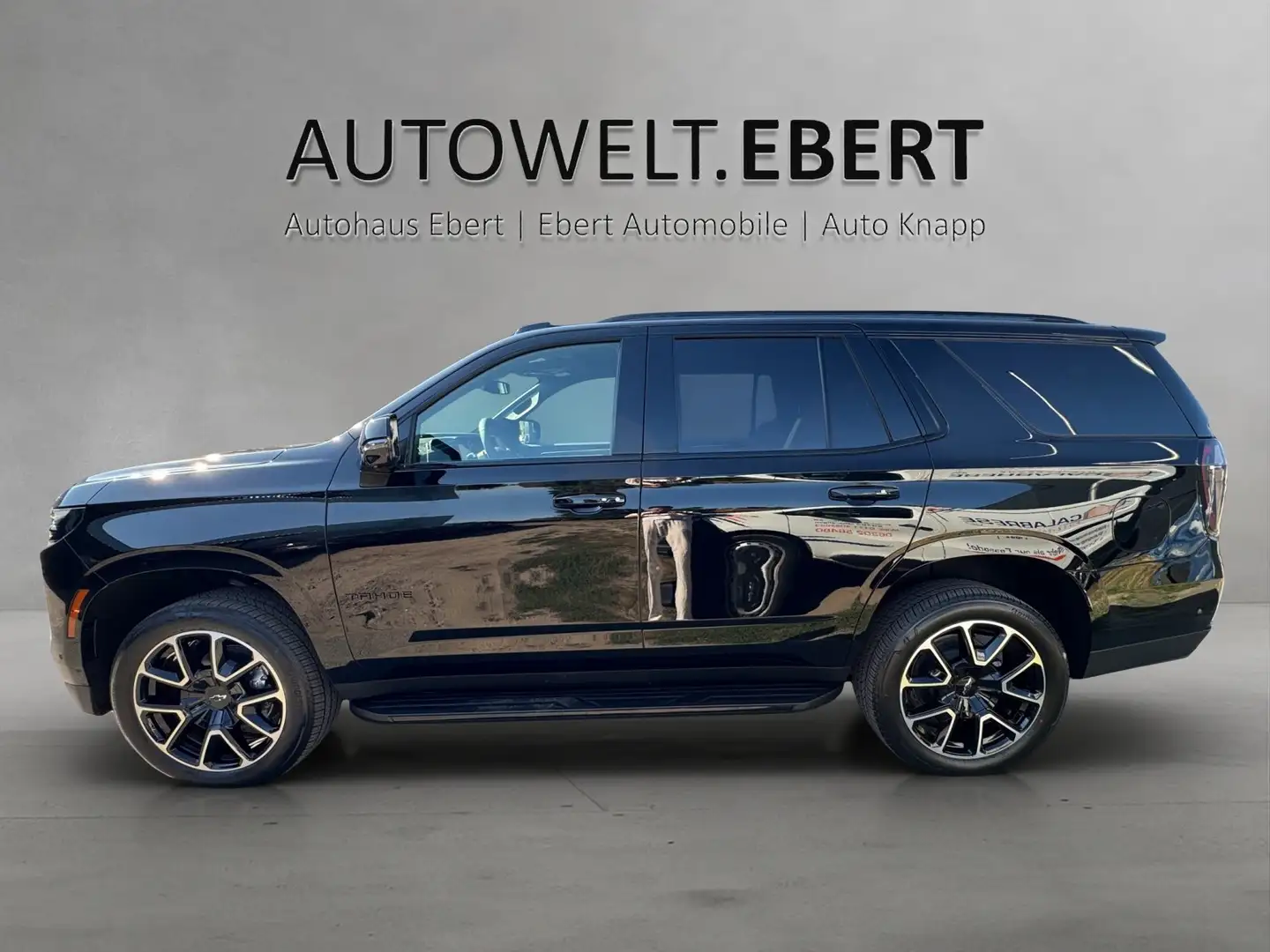 Chevrolet Tahoe RST 6.2 MY26 24"/LUFTFAHRWERK/8-SITZER/AHK Schwarz - 2