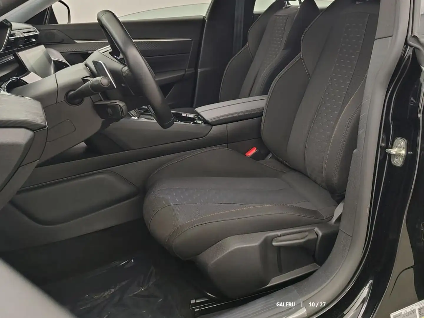 Peugeot 508 508 SW PureTech 130 EAT8 Active Pack Noir - 2