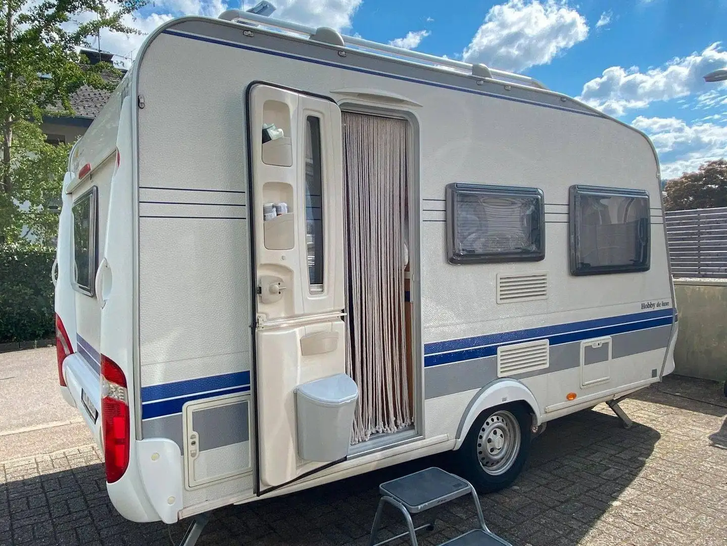 Caravans-Wohnm Hobby Hobby SF 400 de luxe Weiß - 2