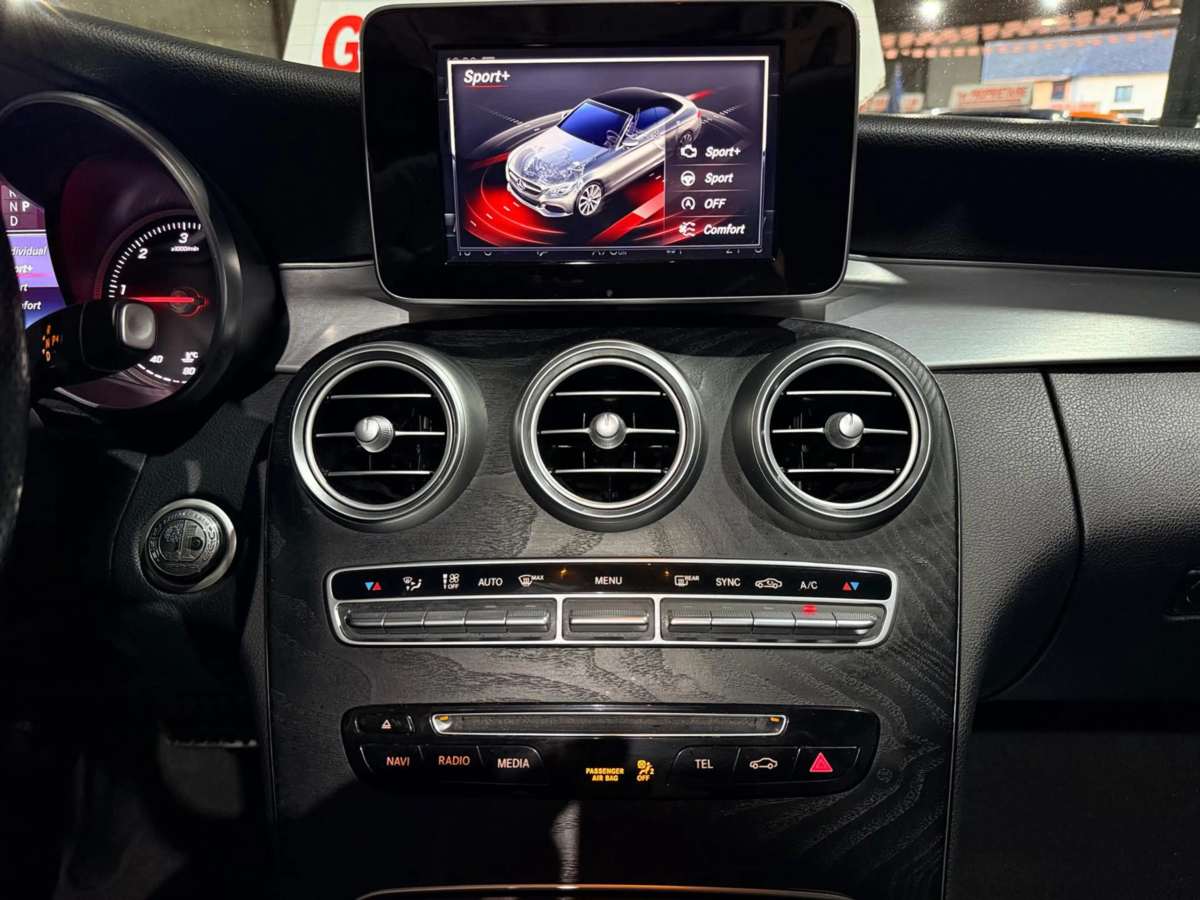 Mercedes-Benz C 220 Cabriolet C 220d Gtronic AMG Cuir GPS LED High performance — photo 37
