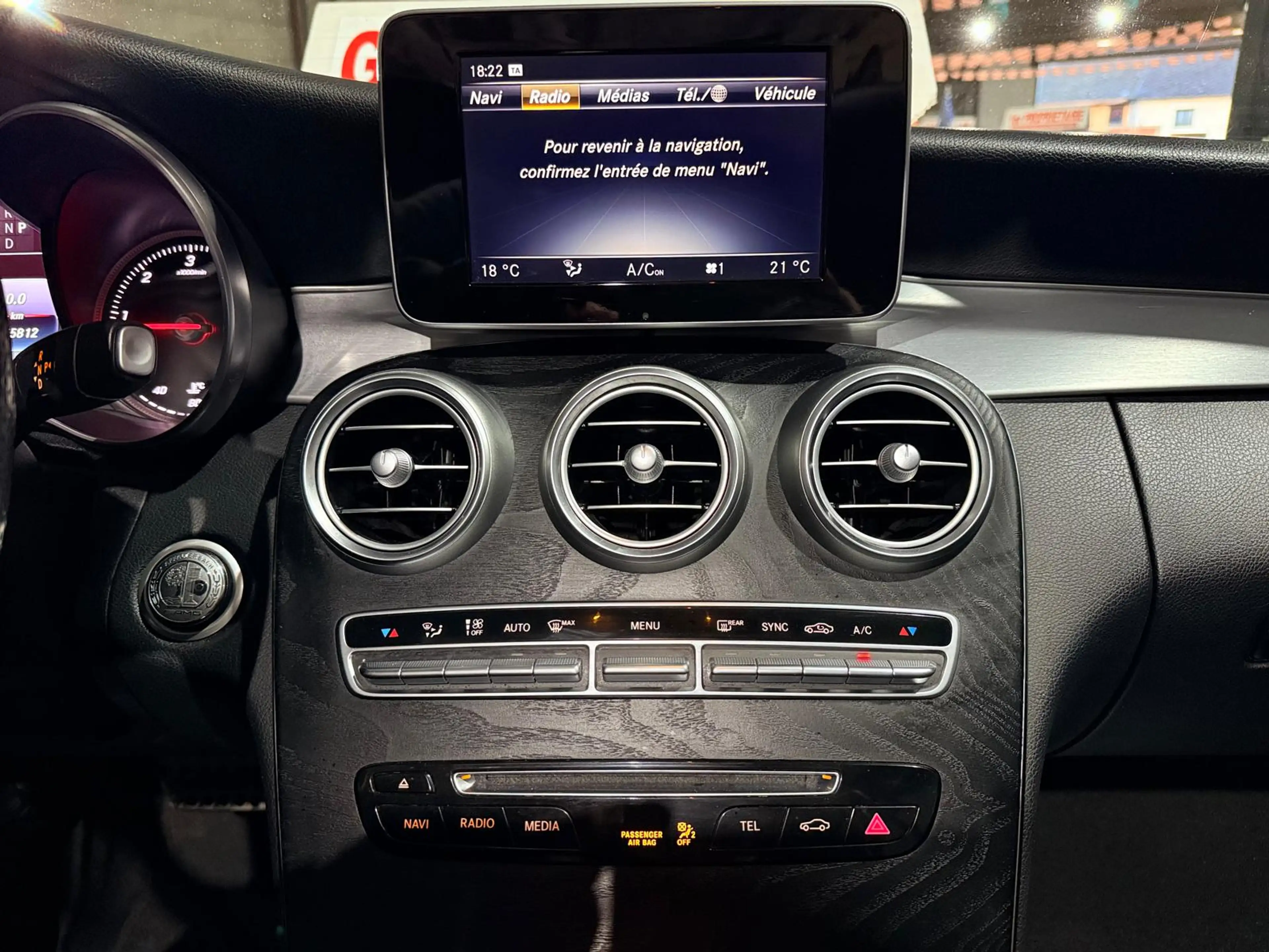 Mercedes-Benz C 220 Cabriolet C 220d Gtronic AMG Cuir GPS LED High performance — photo 27
