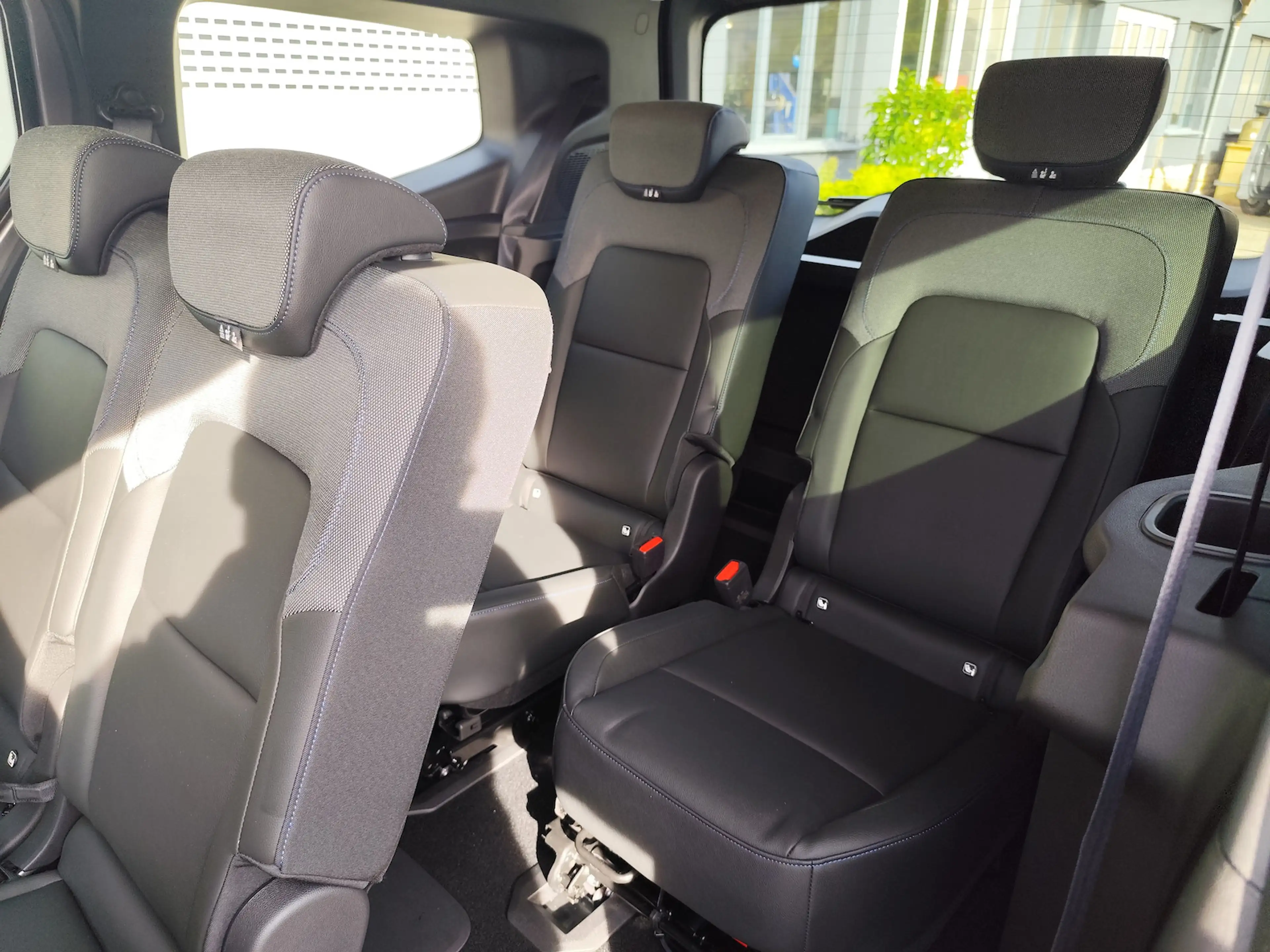 Nissan Townstar L2 Tekna AT 7 Sitzer Navi Cam SHZ — photo 12