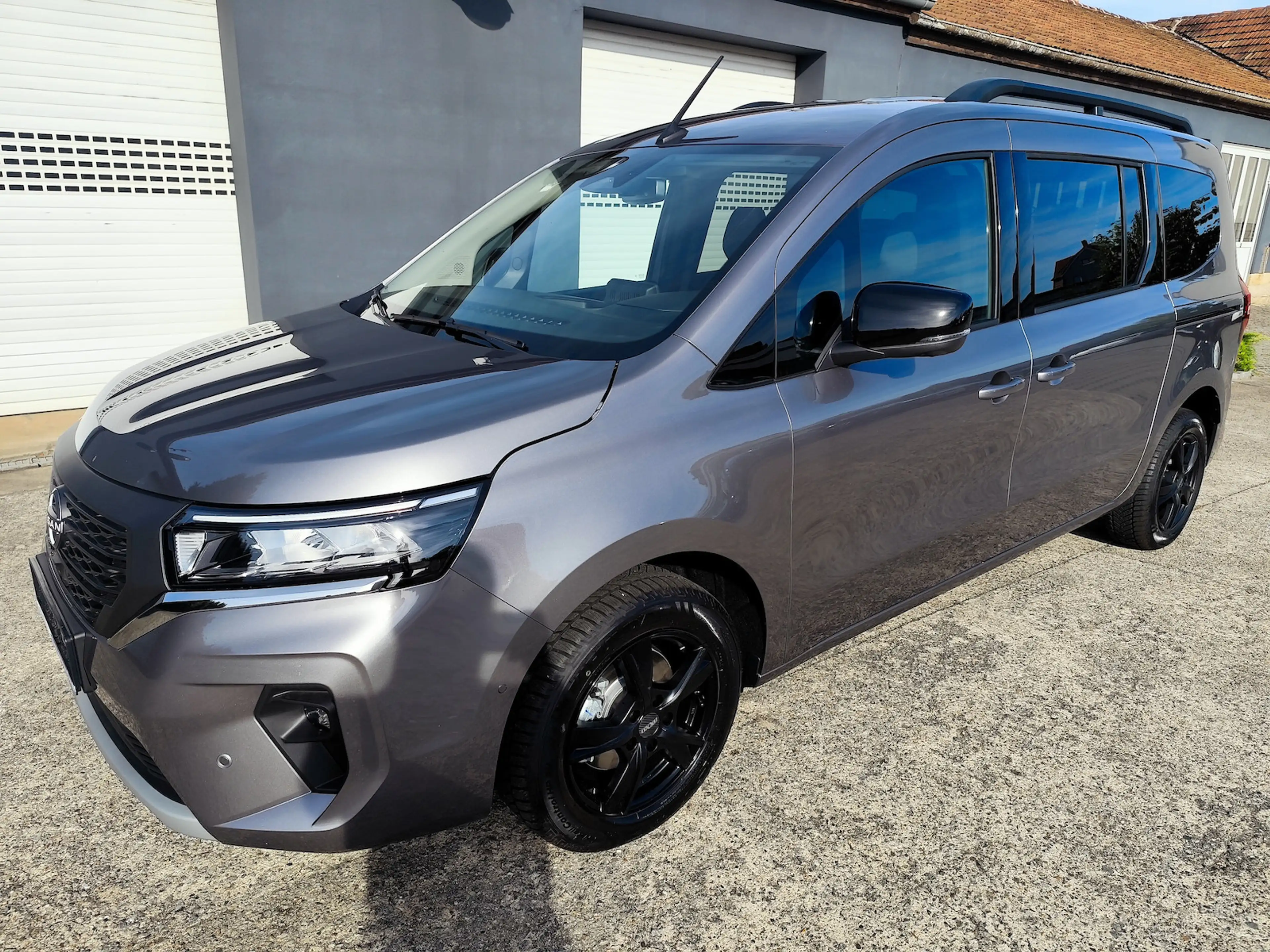 Nissan Townstar L2 Tekna AT 7 Sitzer Navi Cam SHZ